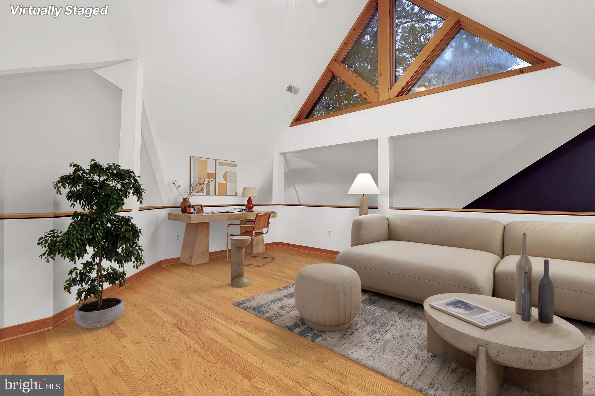 BRIAR HILL - Residential