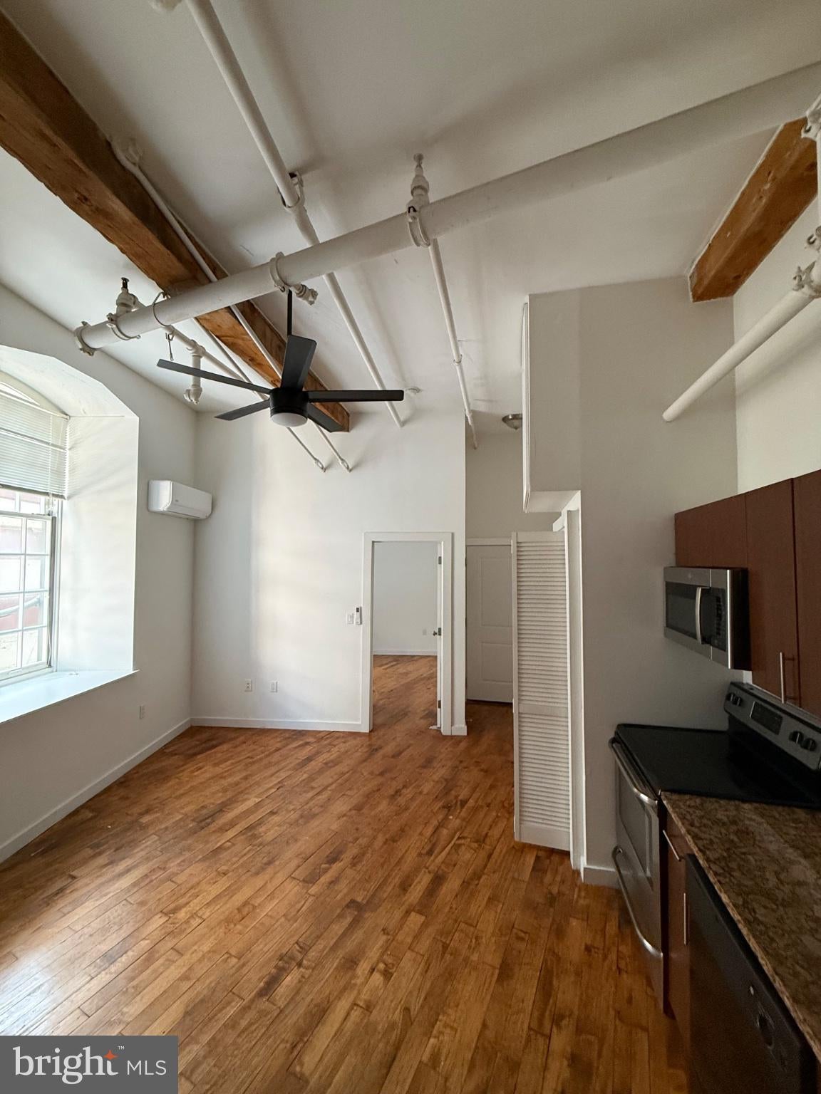 4 LEVERINGTON AVENUE UNIT 205