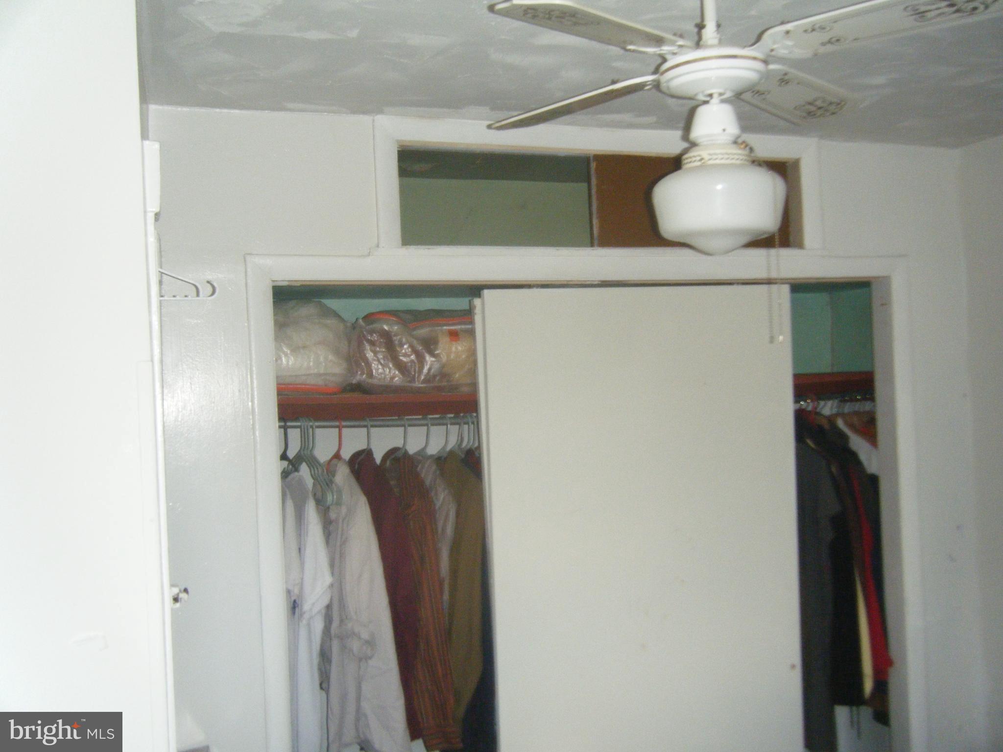 PHILADELPHIA (WEST) - Residential