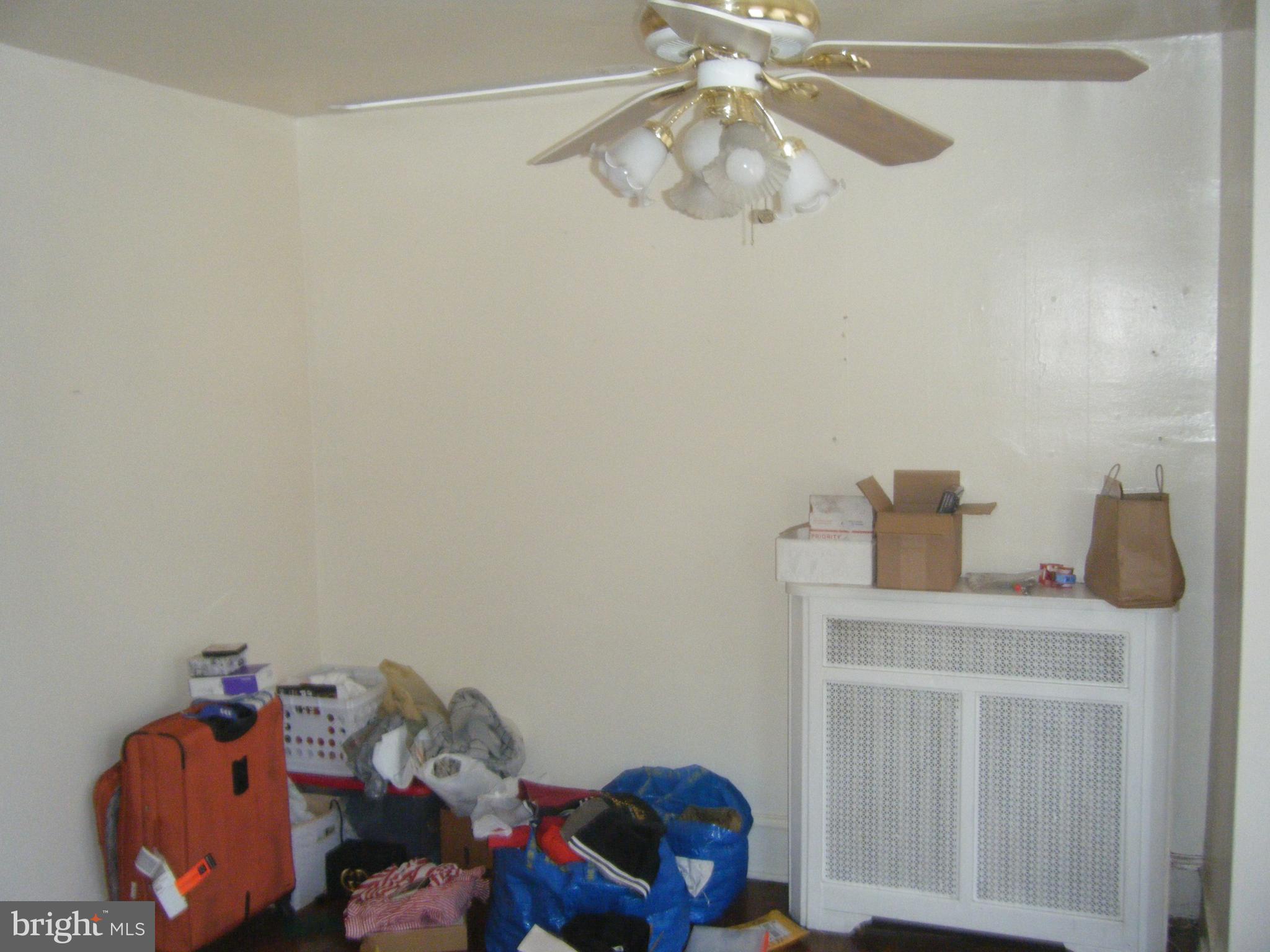 PHILADELPHIA (WEST) - Residential