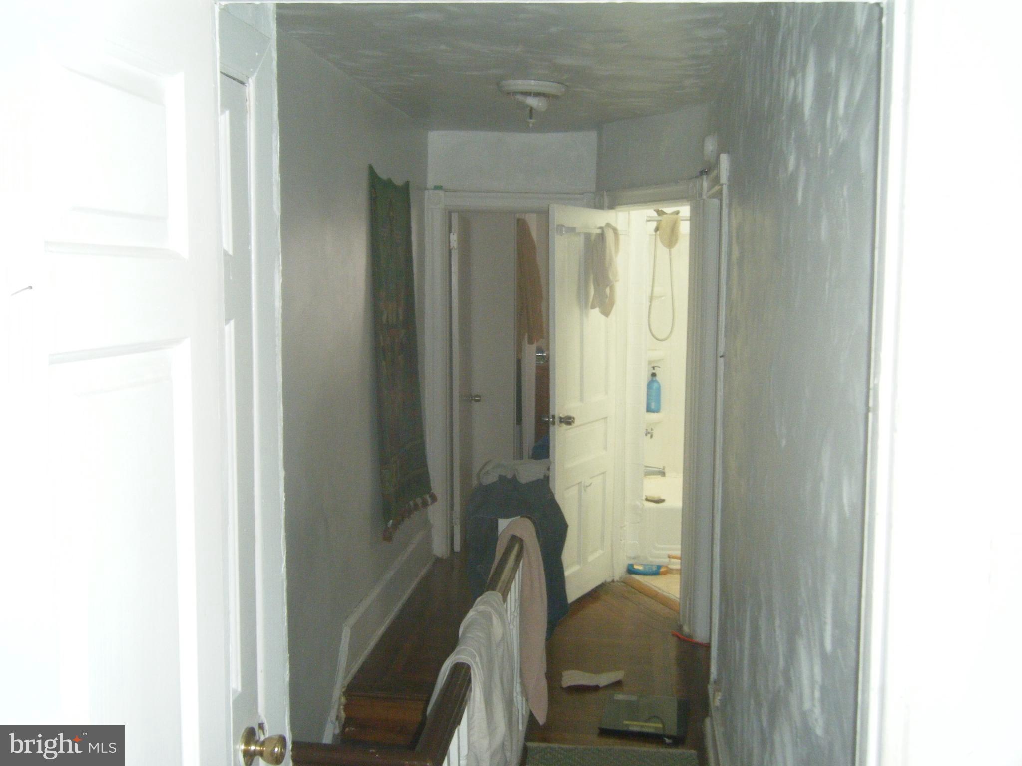 PHILADELPHIA (WEST) - Residential