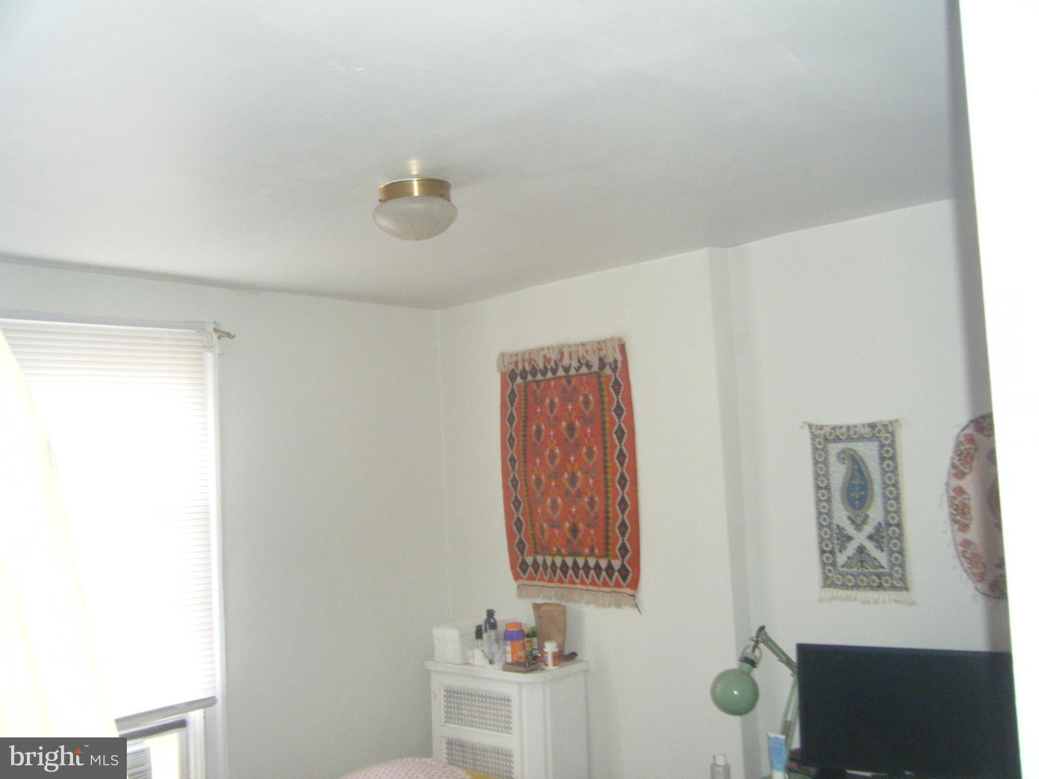 PHILADELPHIA (WEST) - Residential