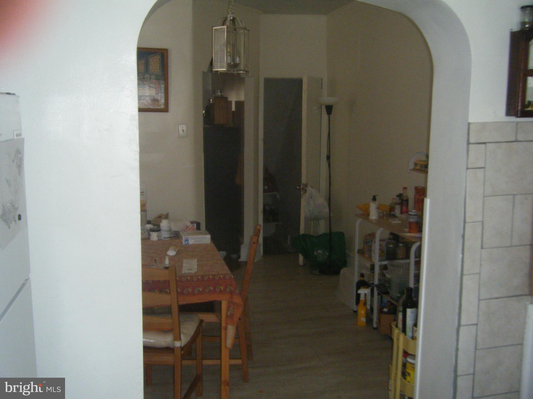 PHILADELPHIA (WEST) - Residential