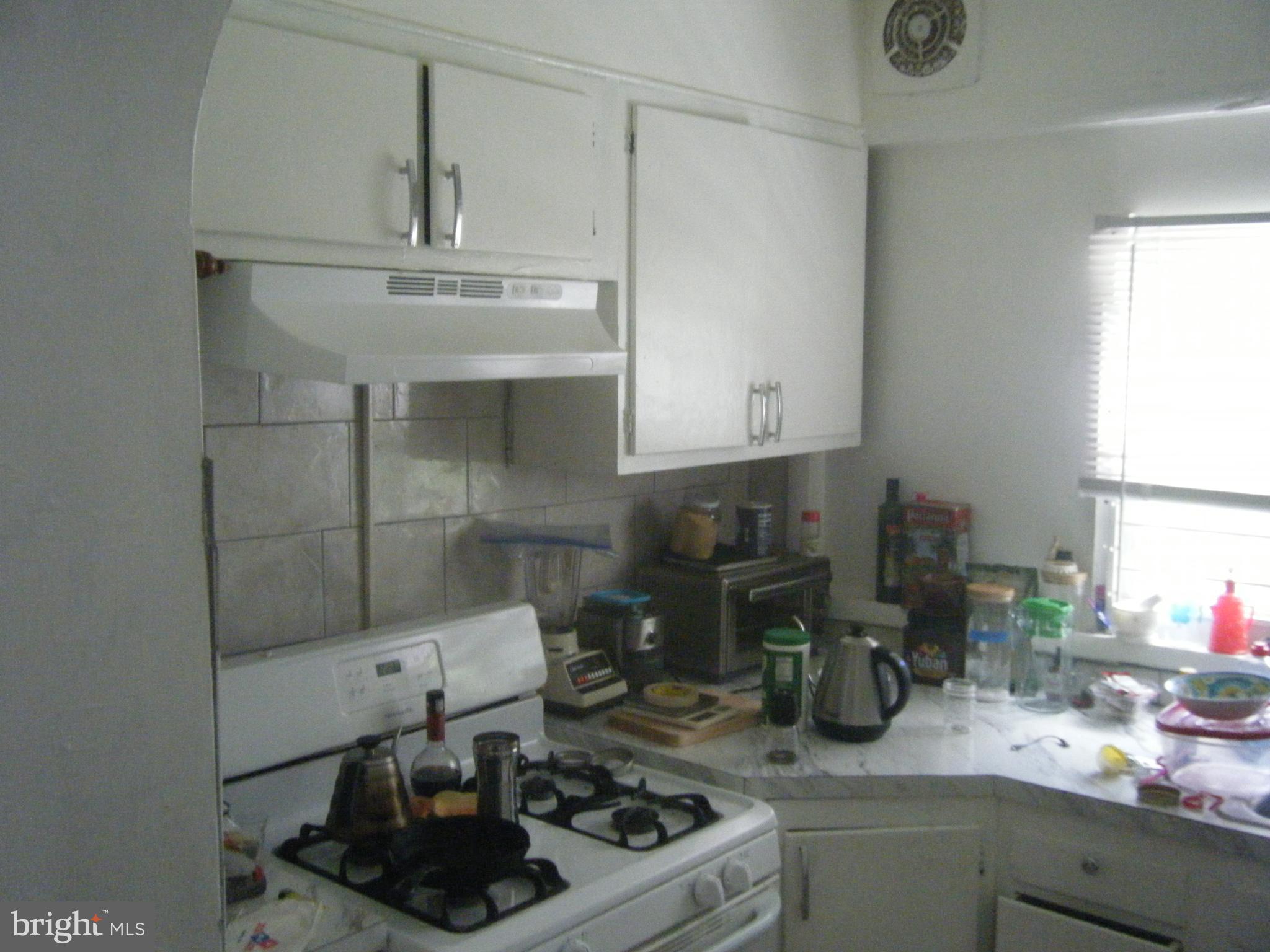 PHILADELPHIA (WEST) - Residential