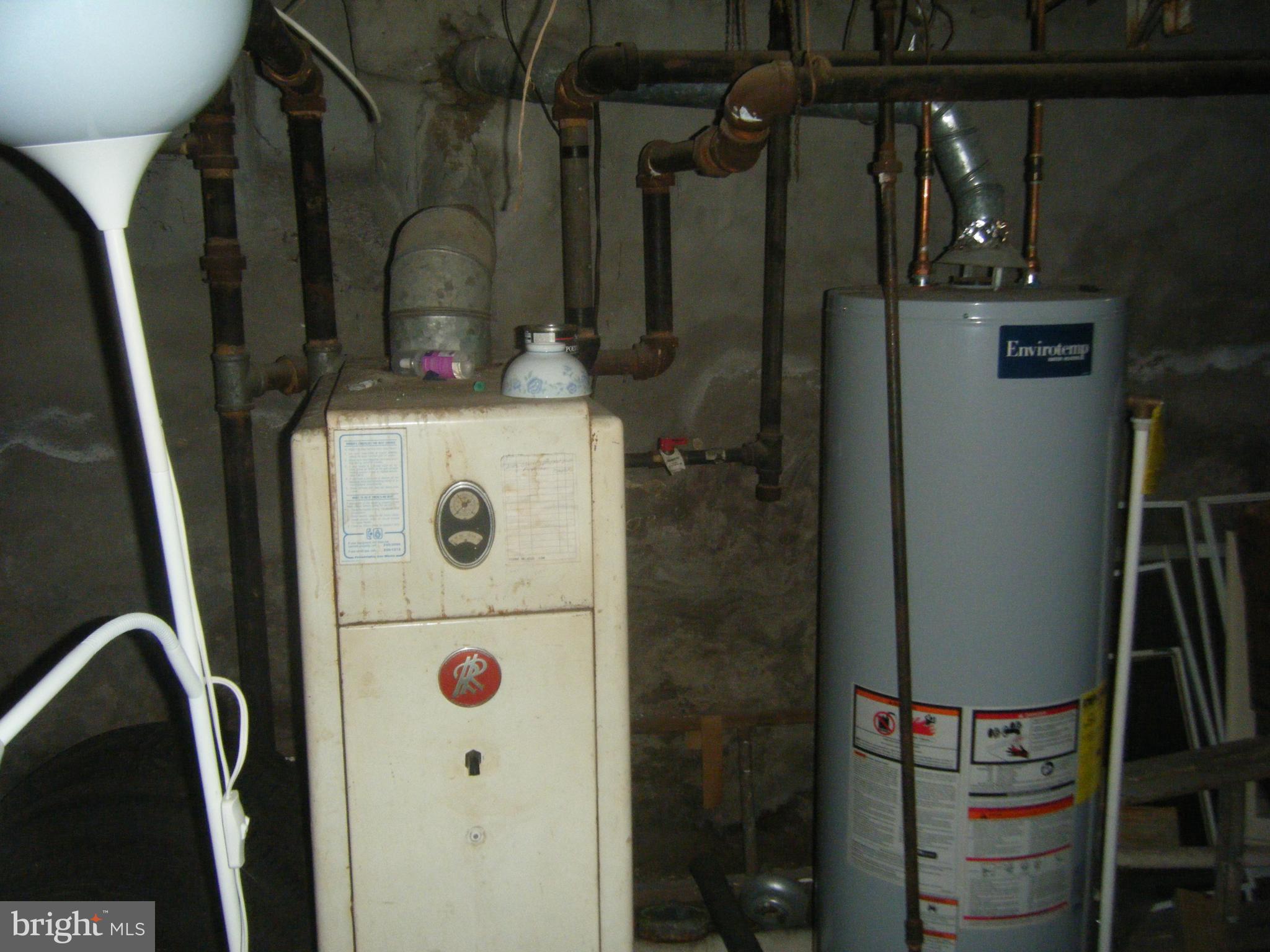 PHILADELPHIA (WEST) - Residential