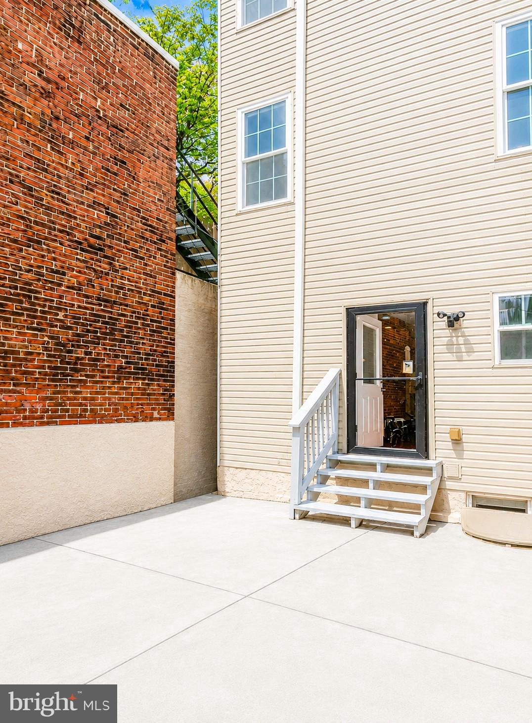 538 MIFFLIN STREET