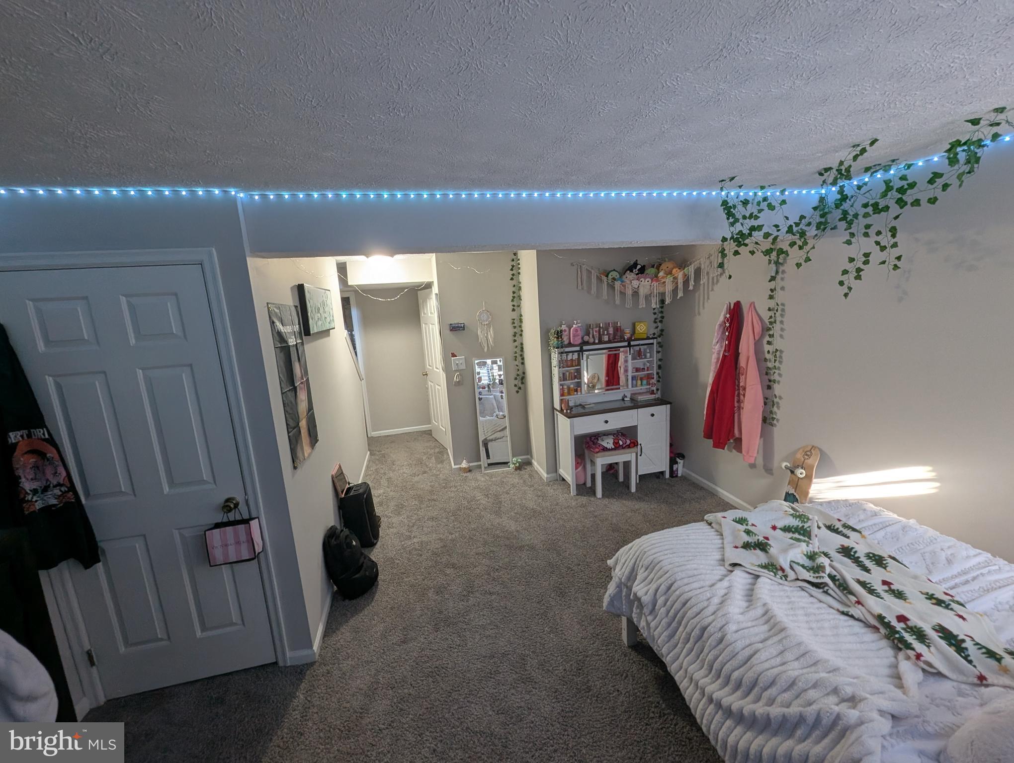 CHESTERFIELD - Residential