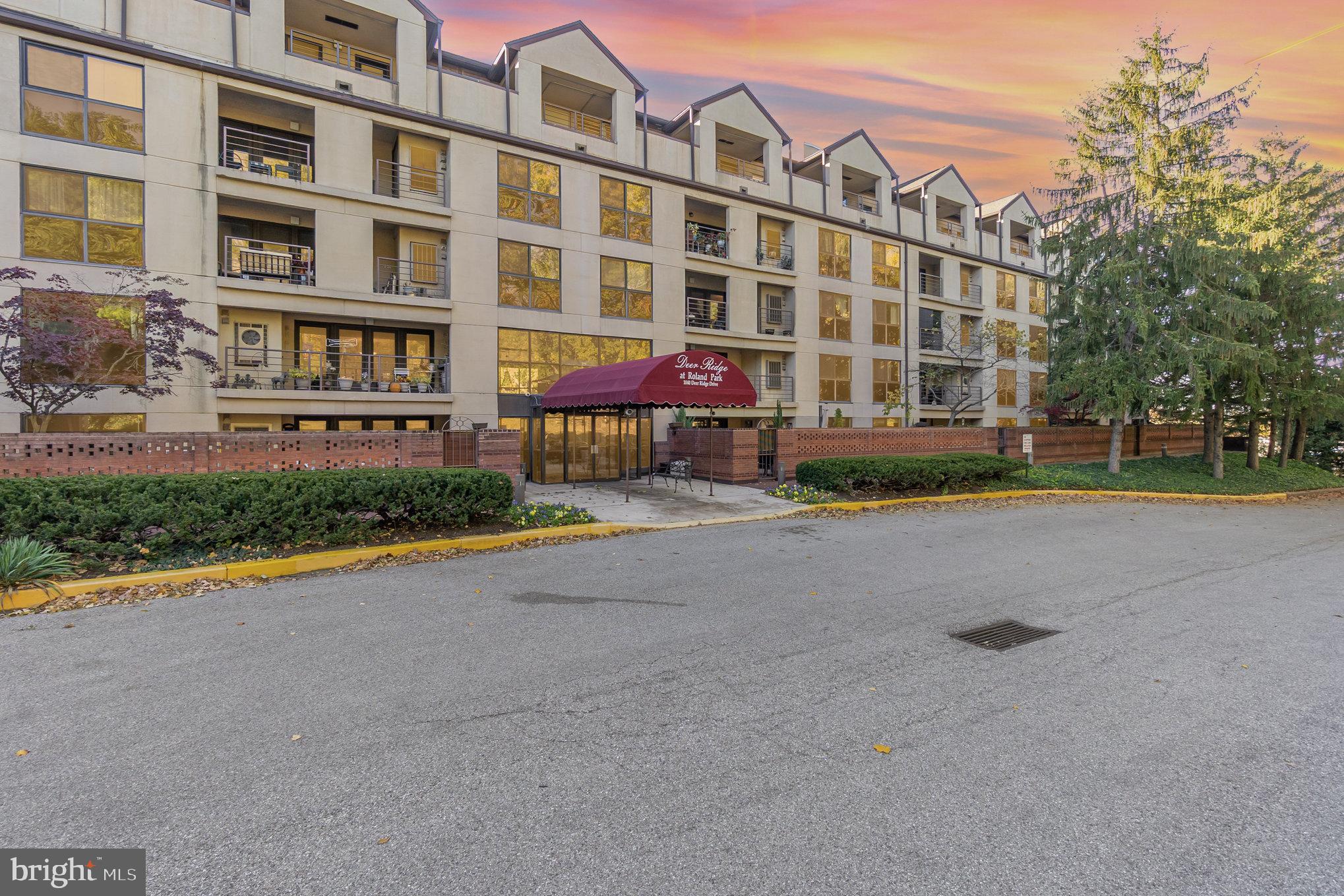 ROLAND PARK - Residential