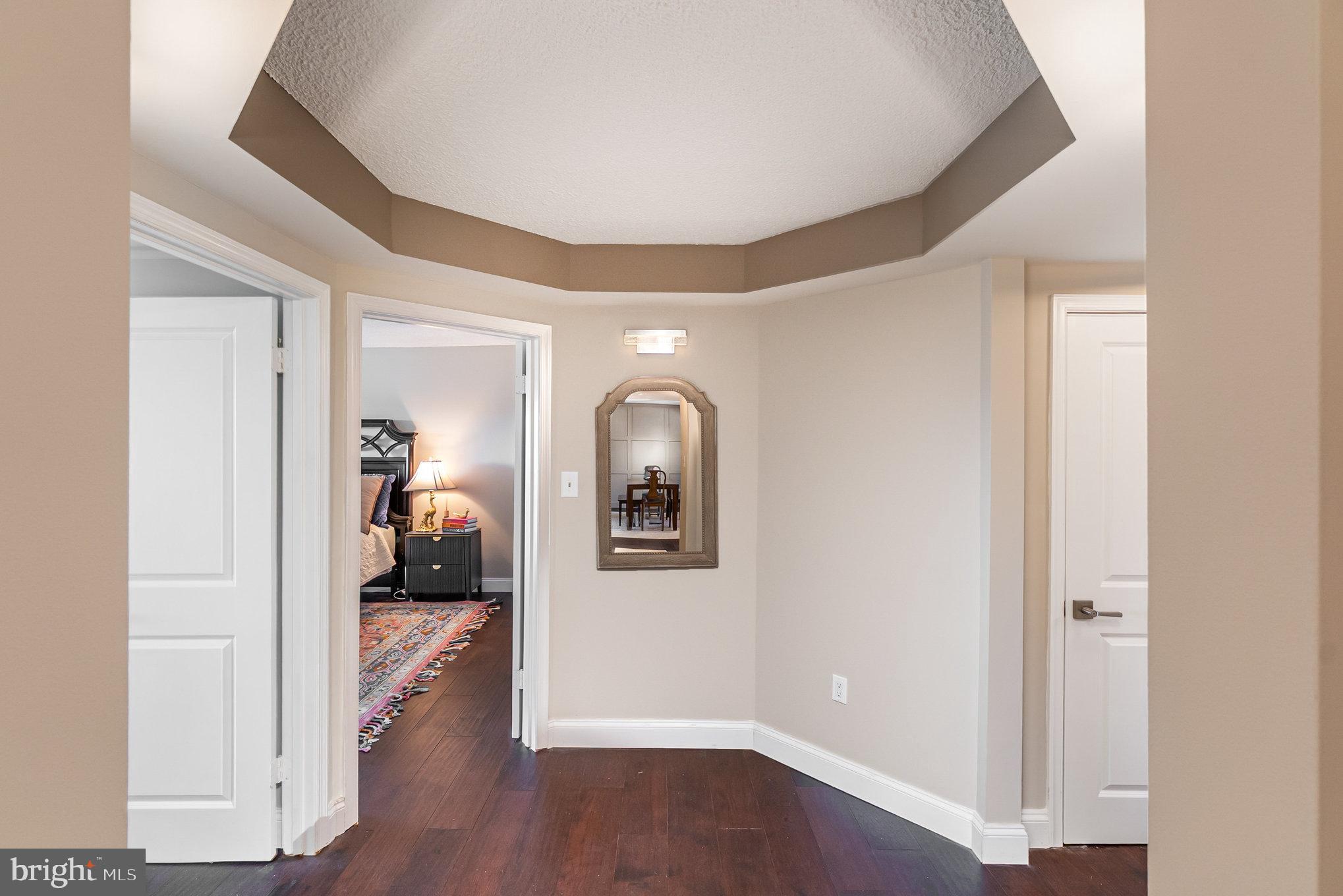 ROLAND PARK - Residential