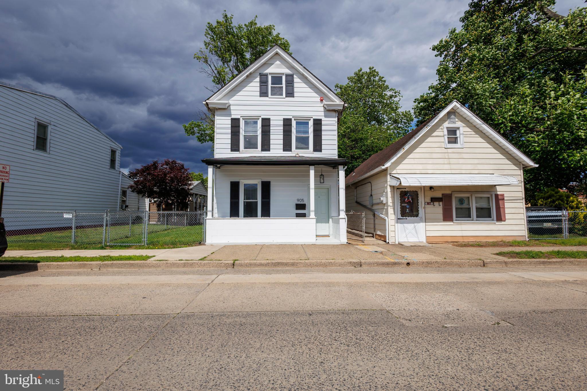 905 JERSEY AVE 1