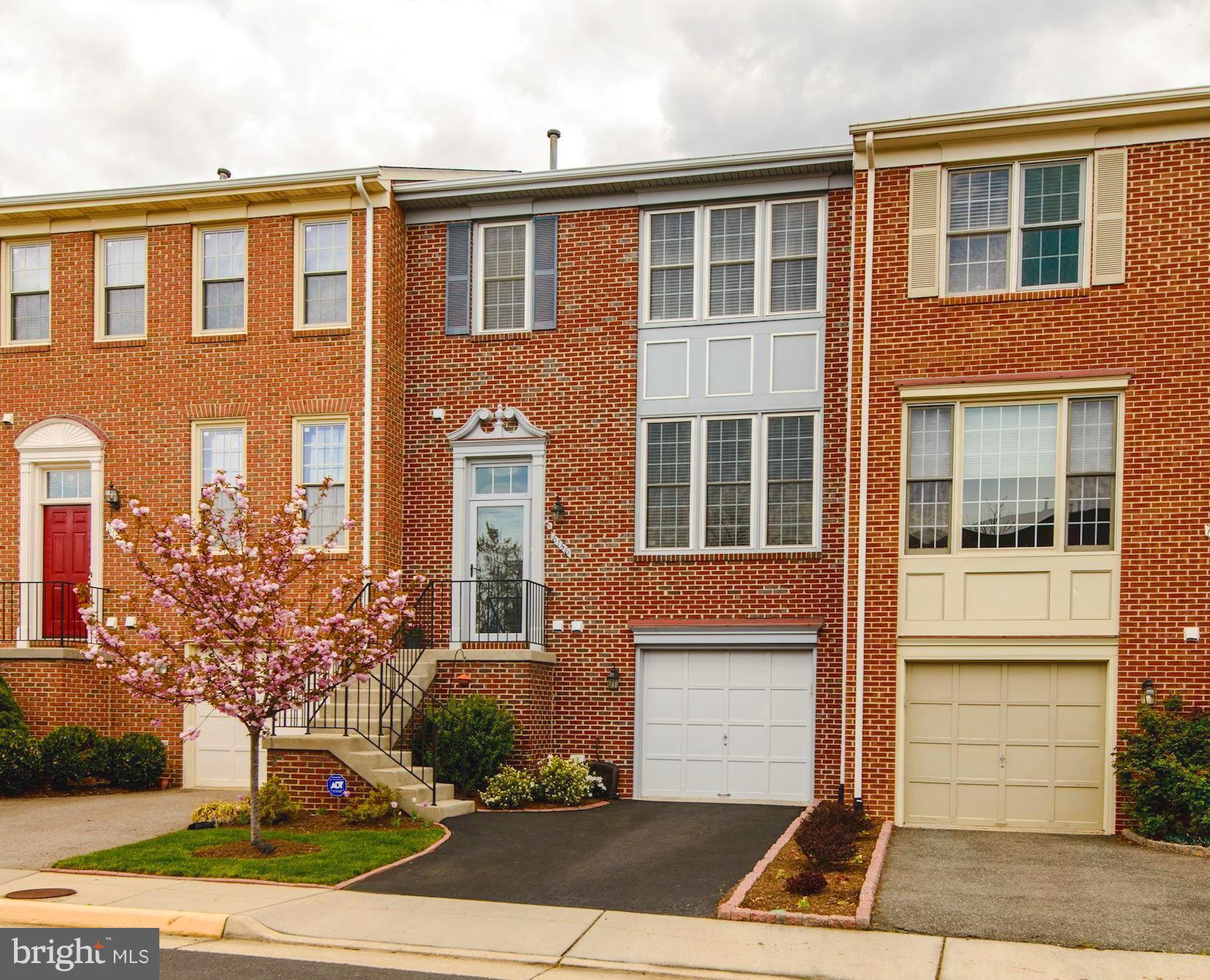 KINGSTOWNE - Residential
