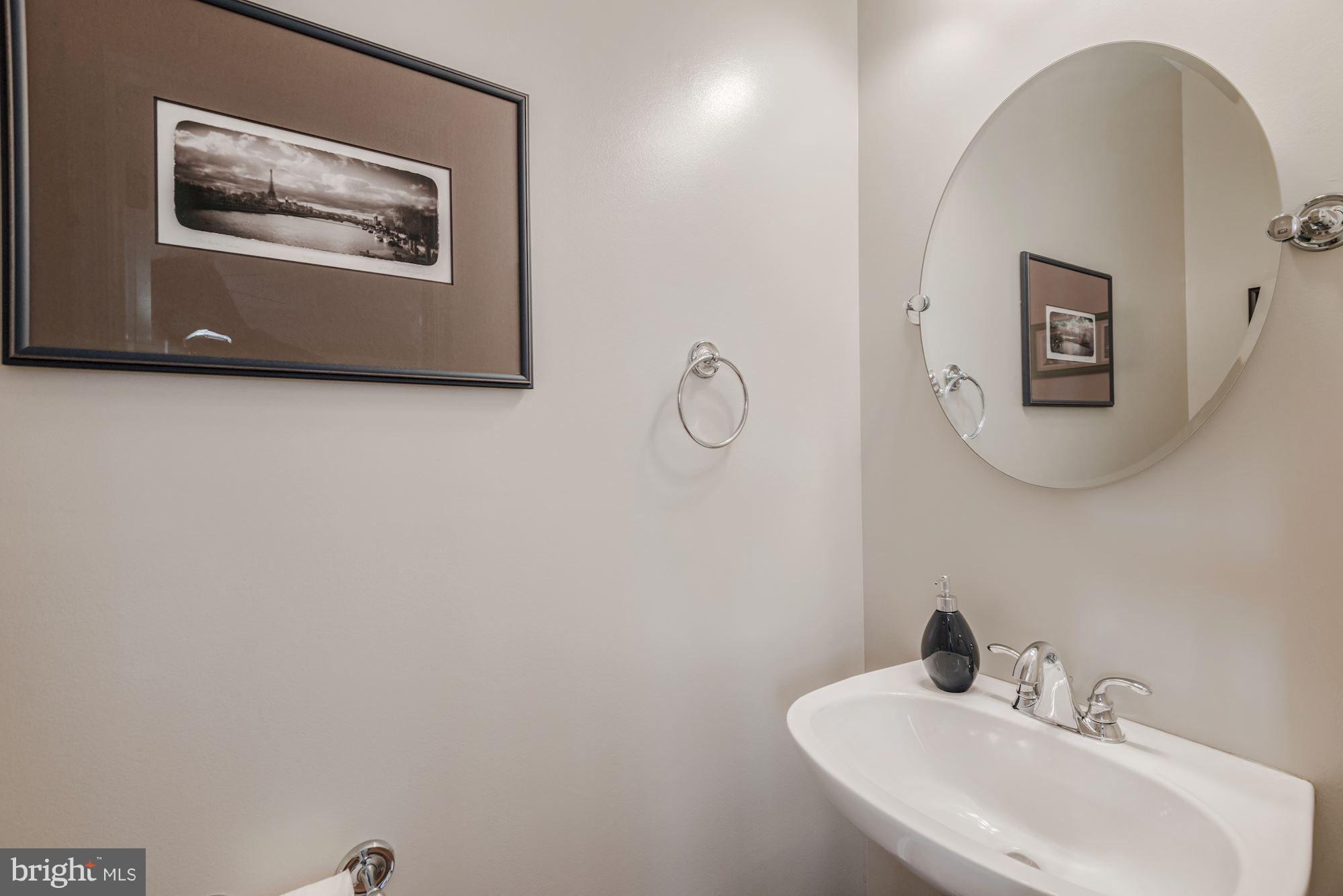 KINGSTOWNE - Residential