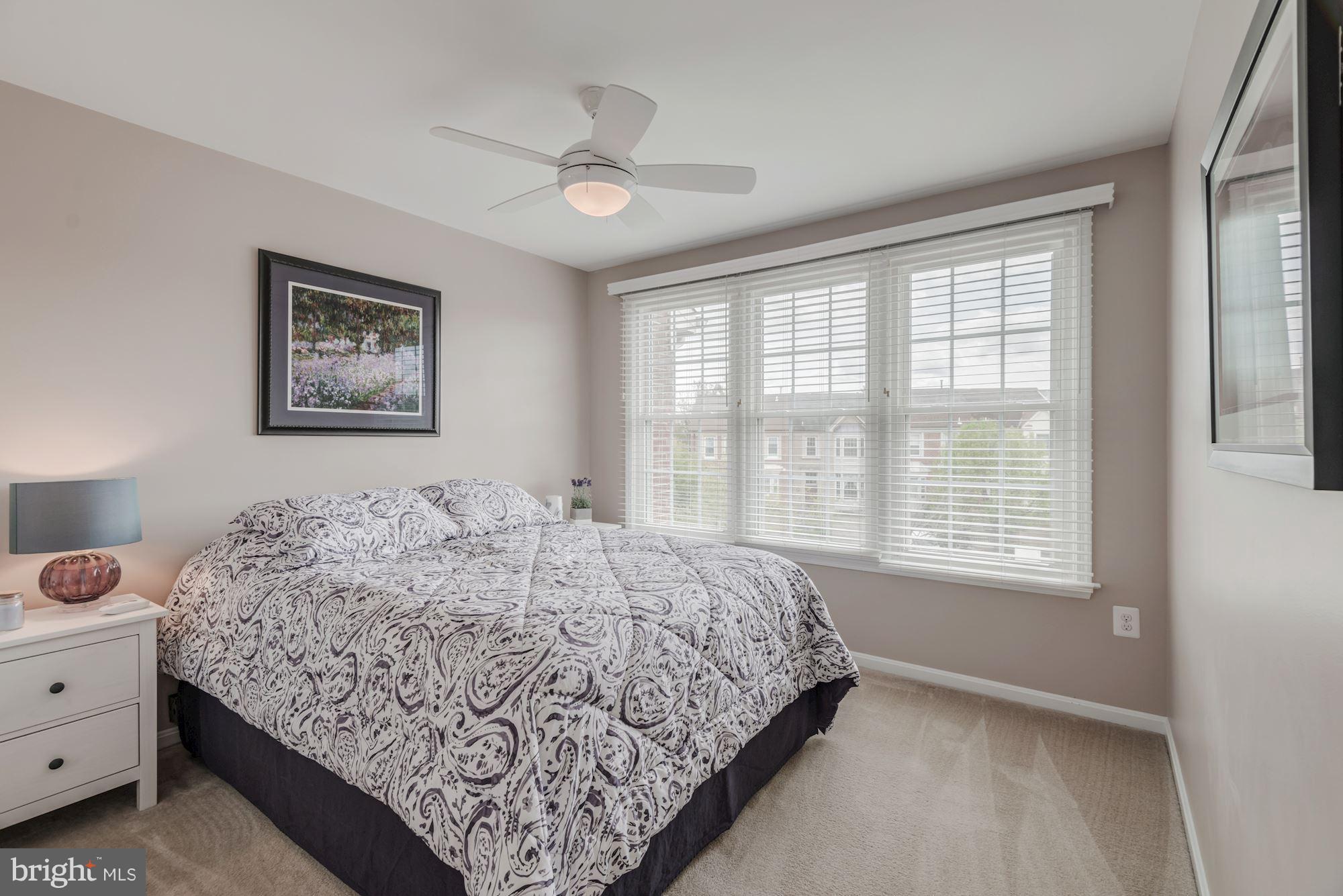 KINGSTOWNE - Residential