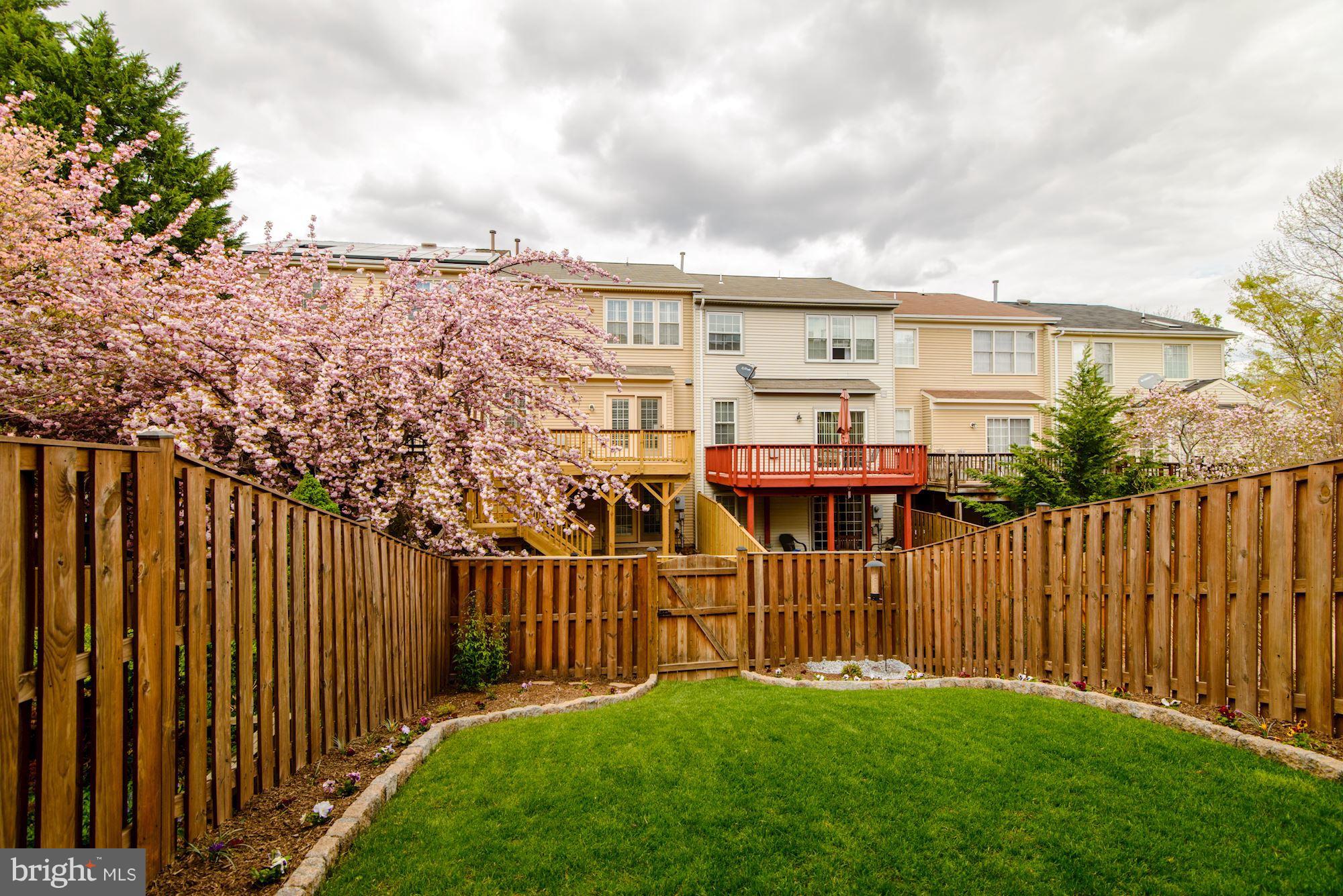 KINGSTOWNE - Residential