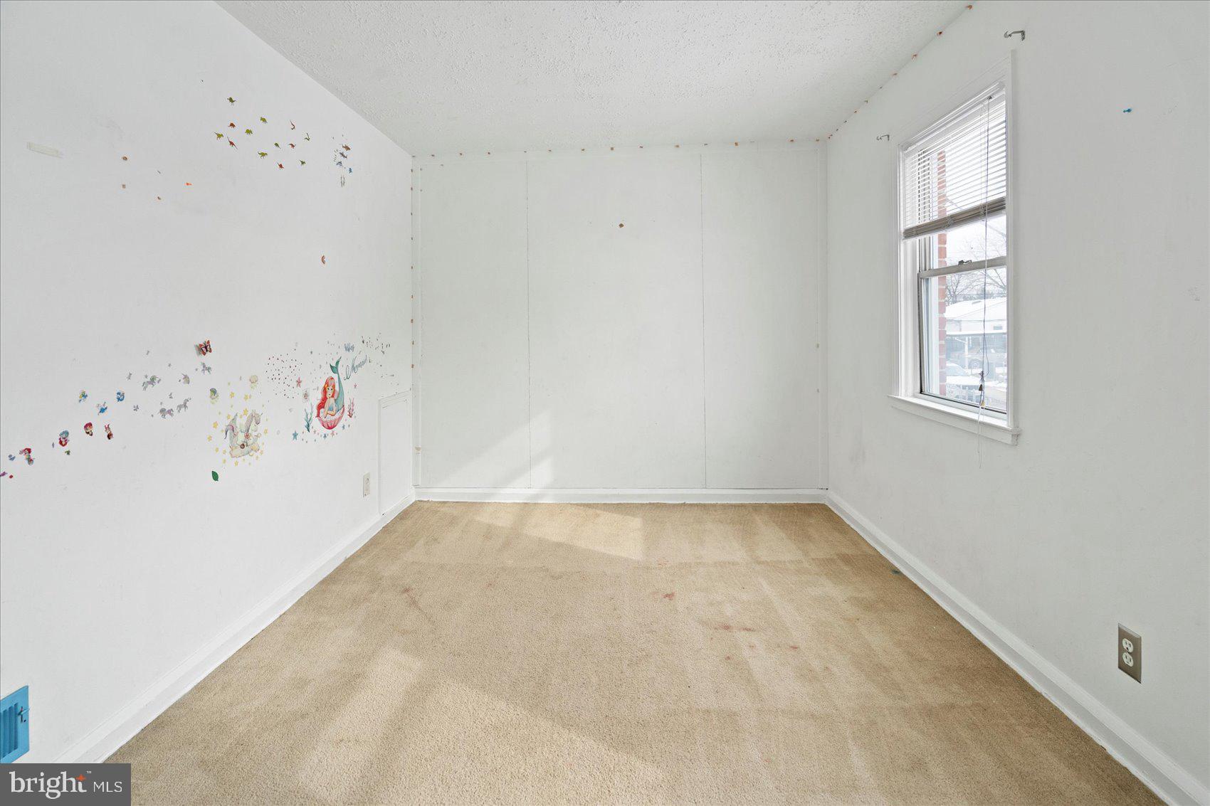 EASTWOOD - Residential