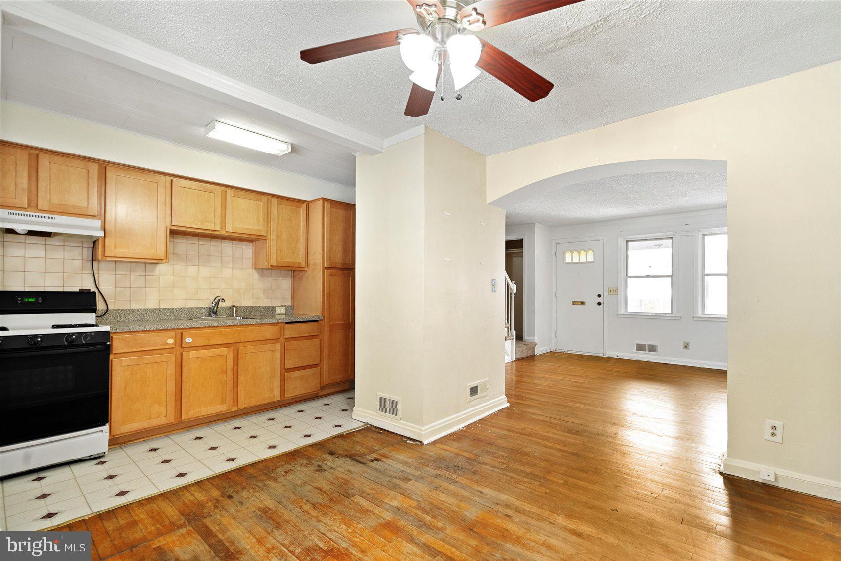 EASTWOOD - Residential