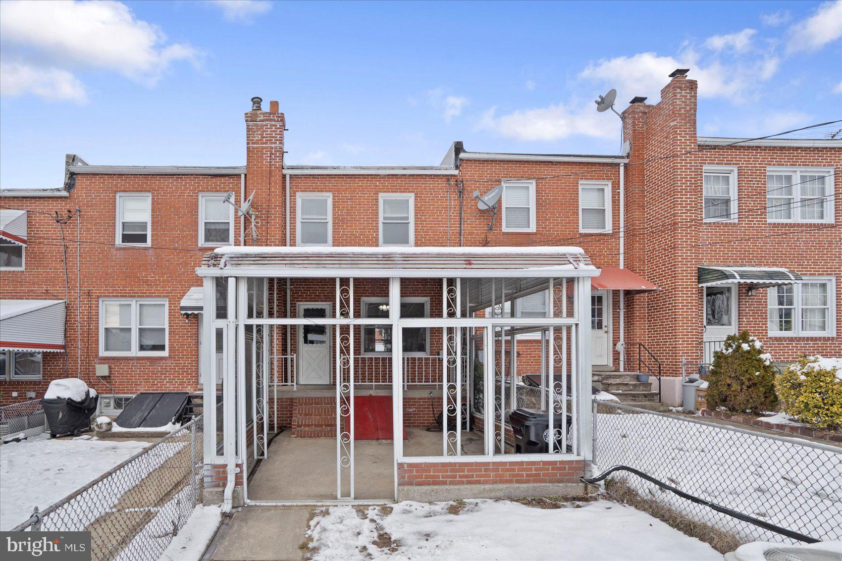 EASTWOOD - Residential