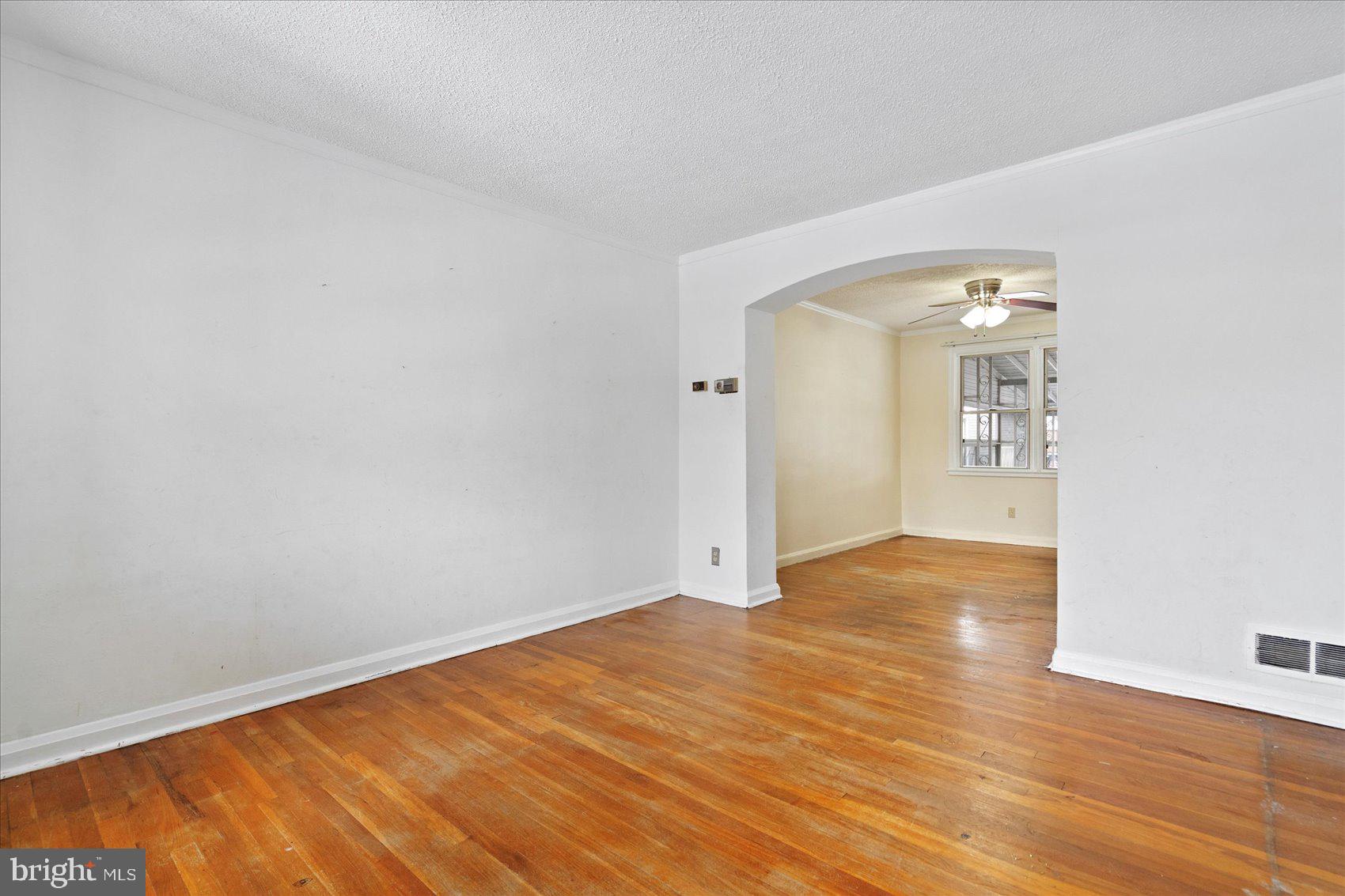 EASTWOOD - Residential