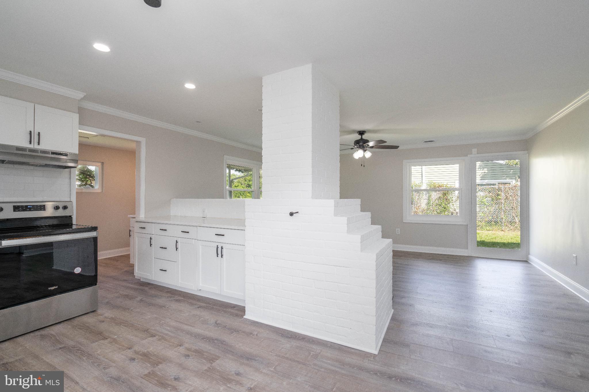 DOGWOOD HOLLOW - Residential