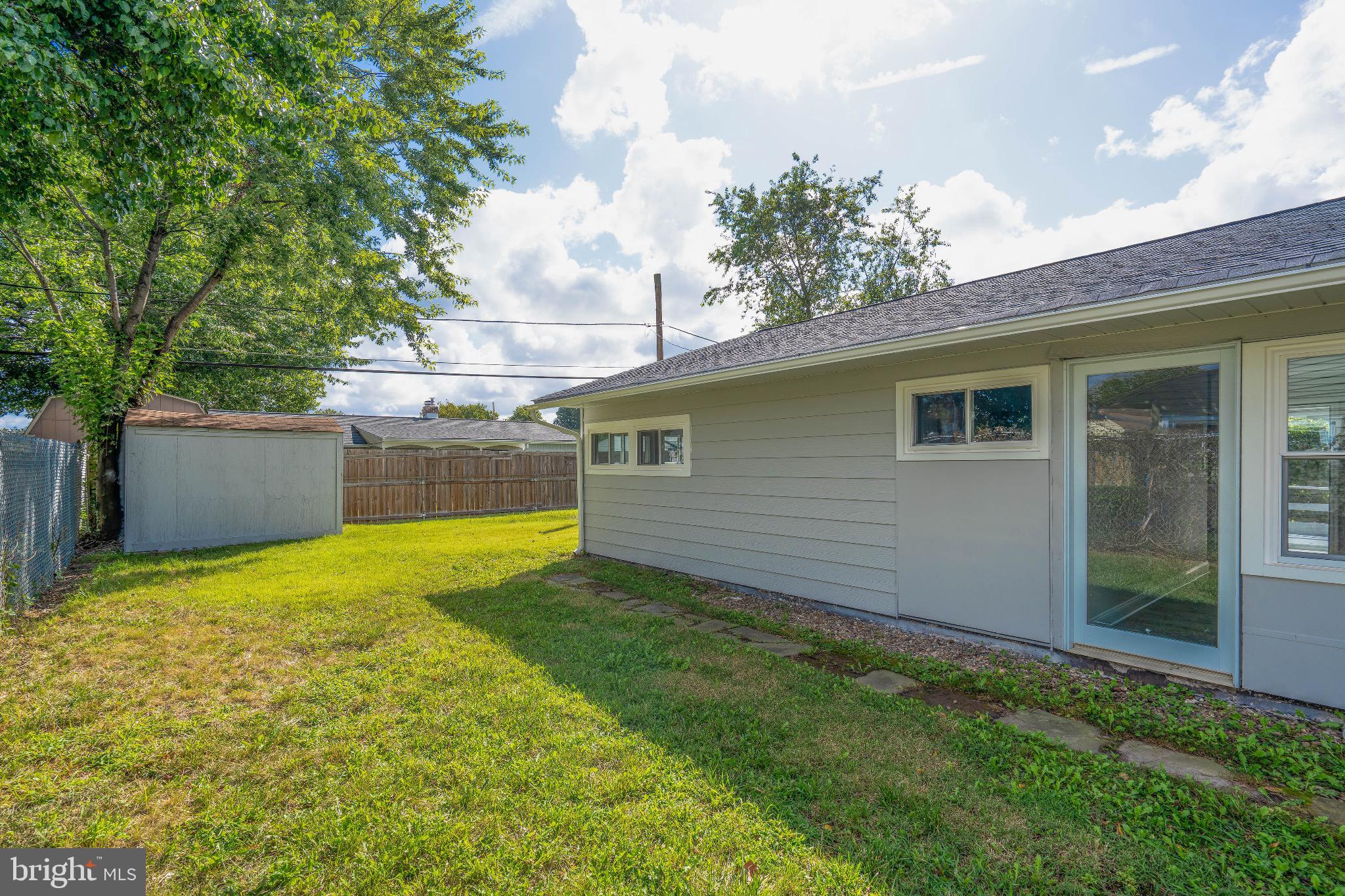 DOGWOOD HOLLOW - Residential