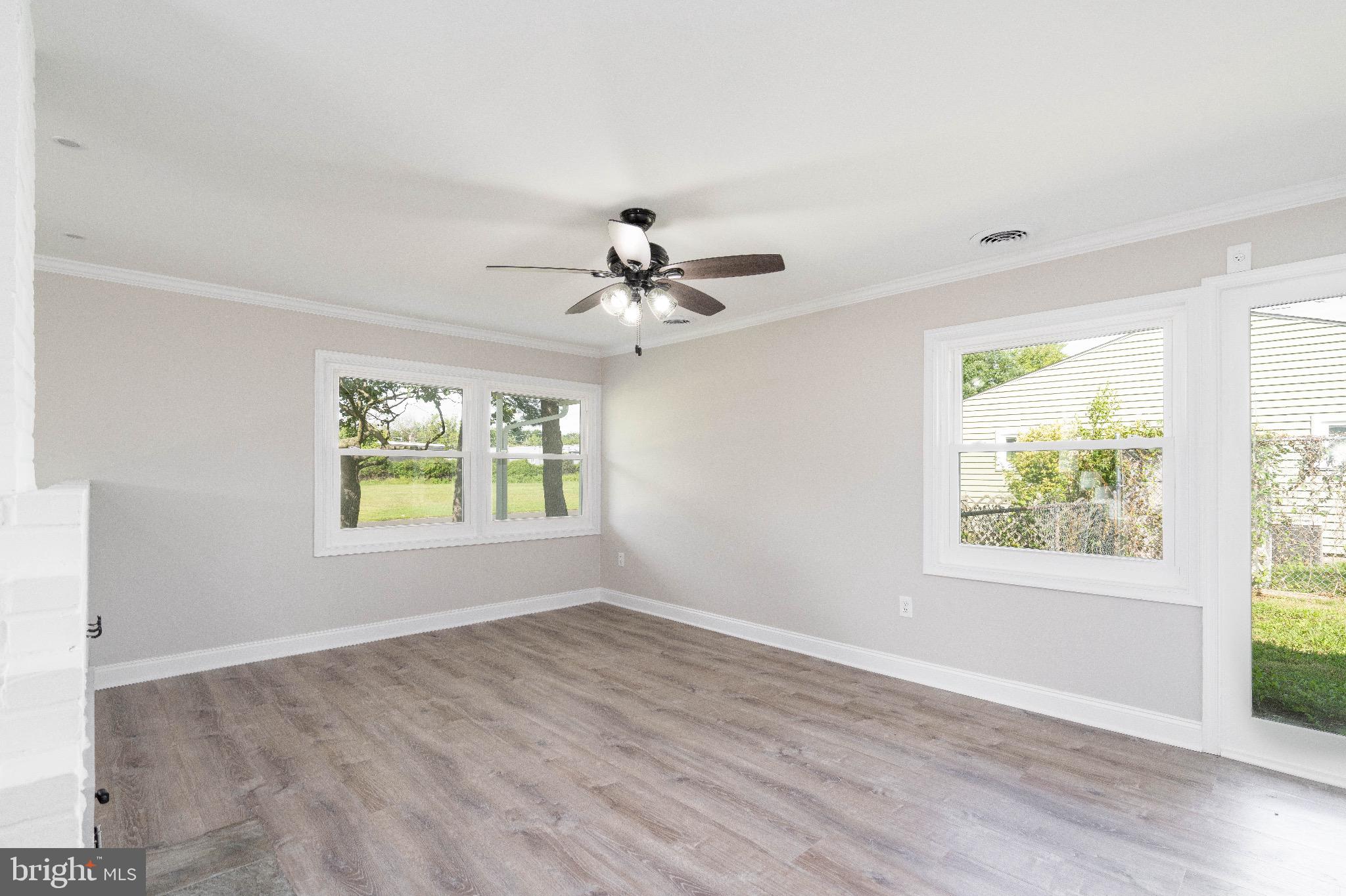 DOGWOOD HOLLOW - Residential