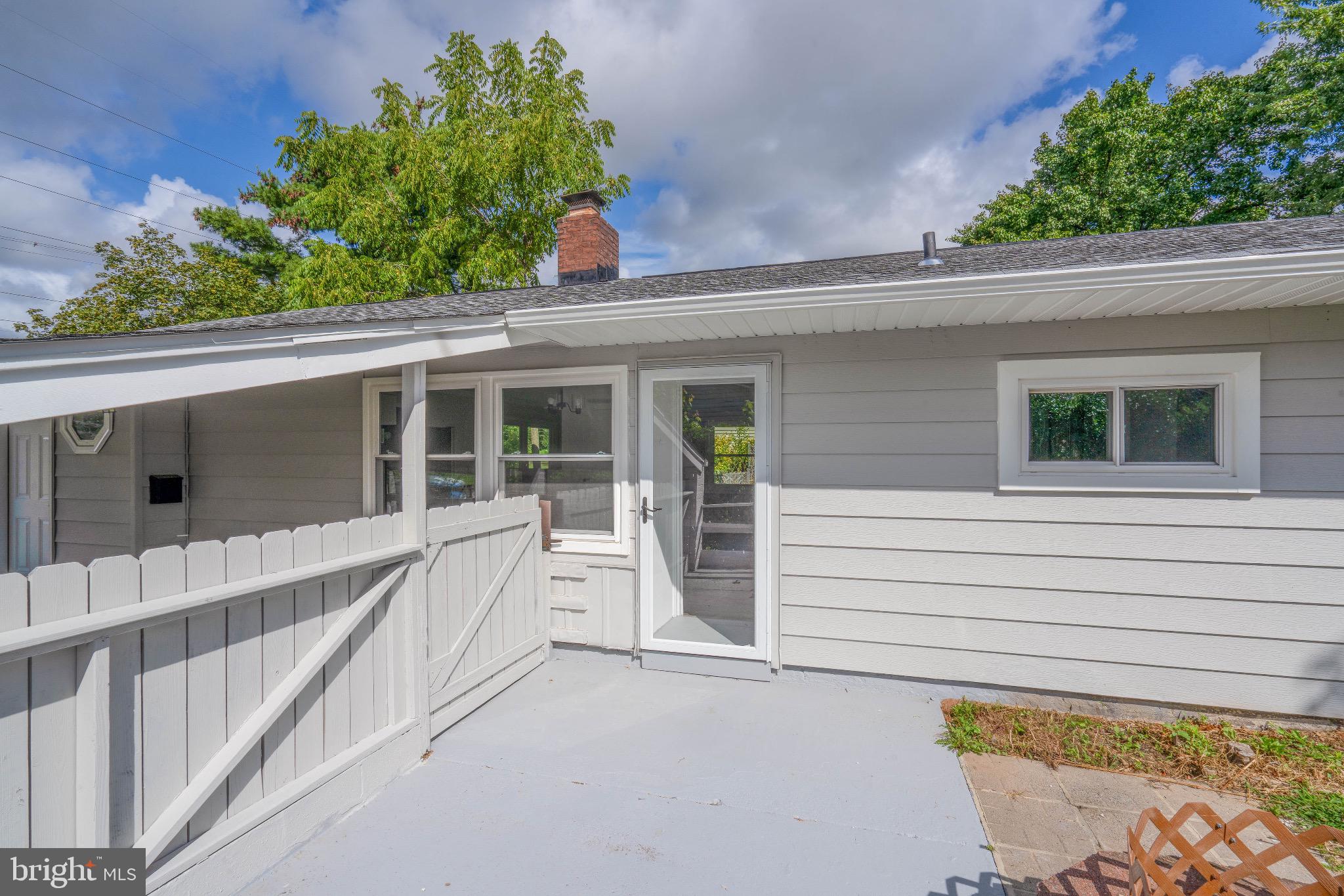 DOGWOOD HOLLOW - Residential