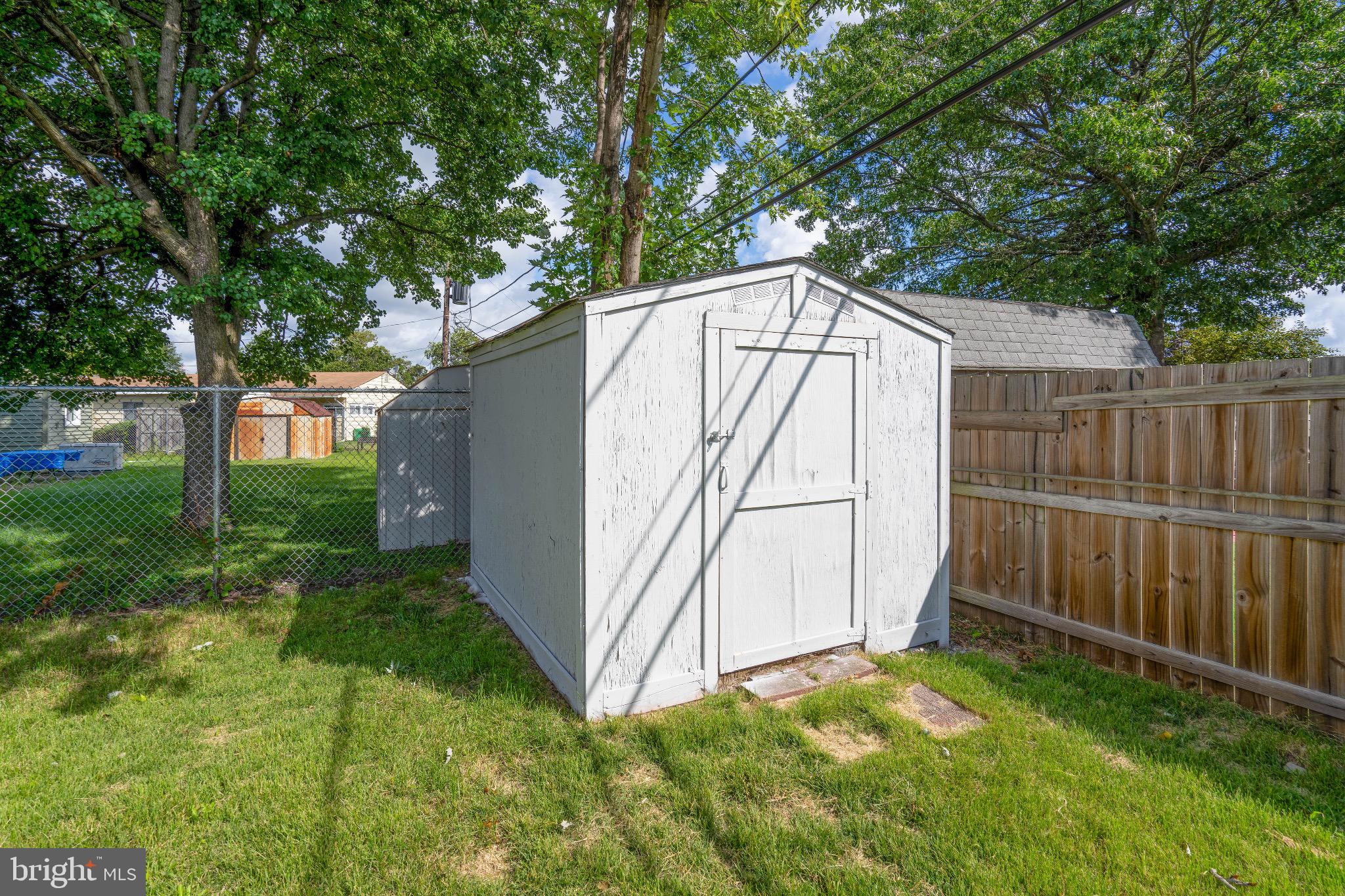 DOGWOOD HOLLOW - Residential