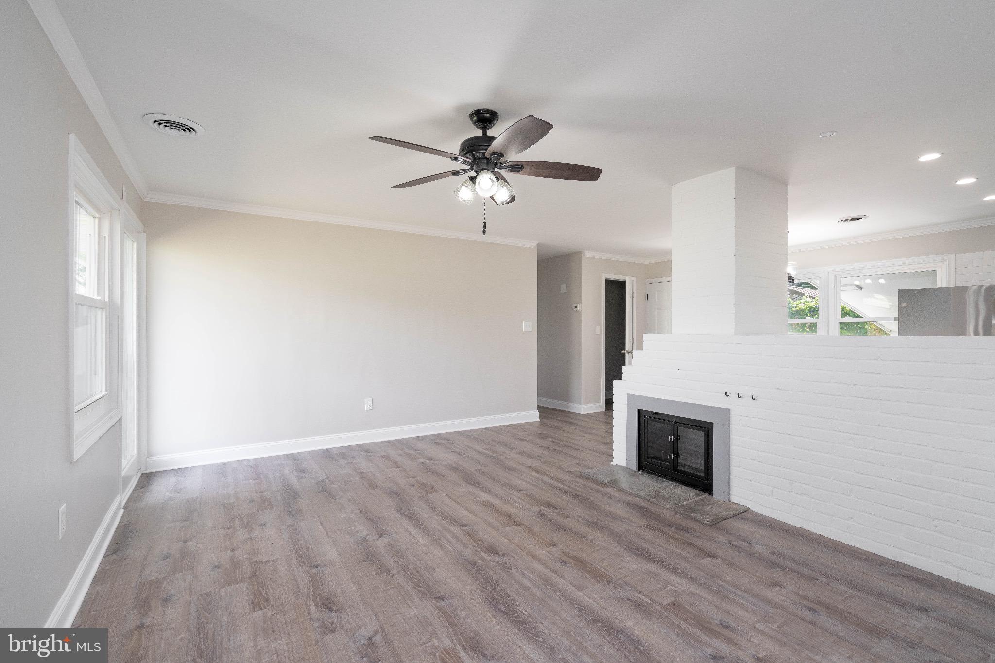 DOGWOOD HOLLOW - Residential