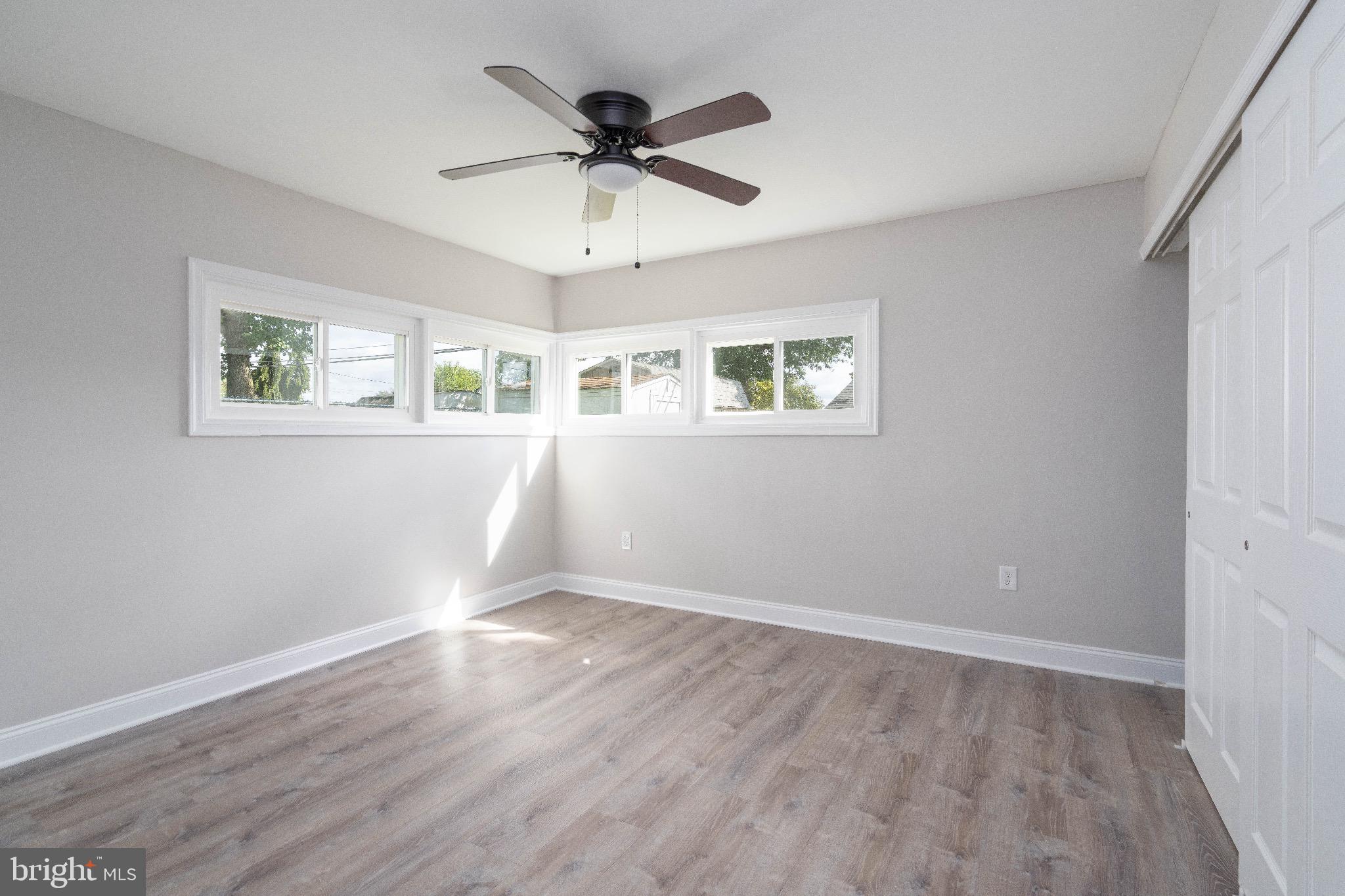 DOGWOOD HOLLOW - Residential