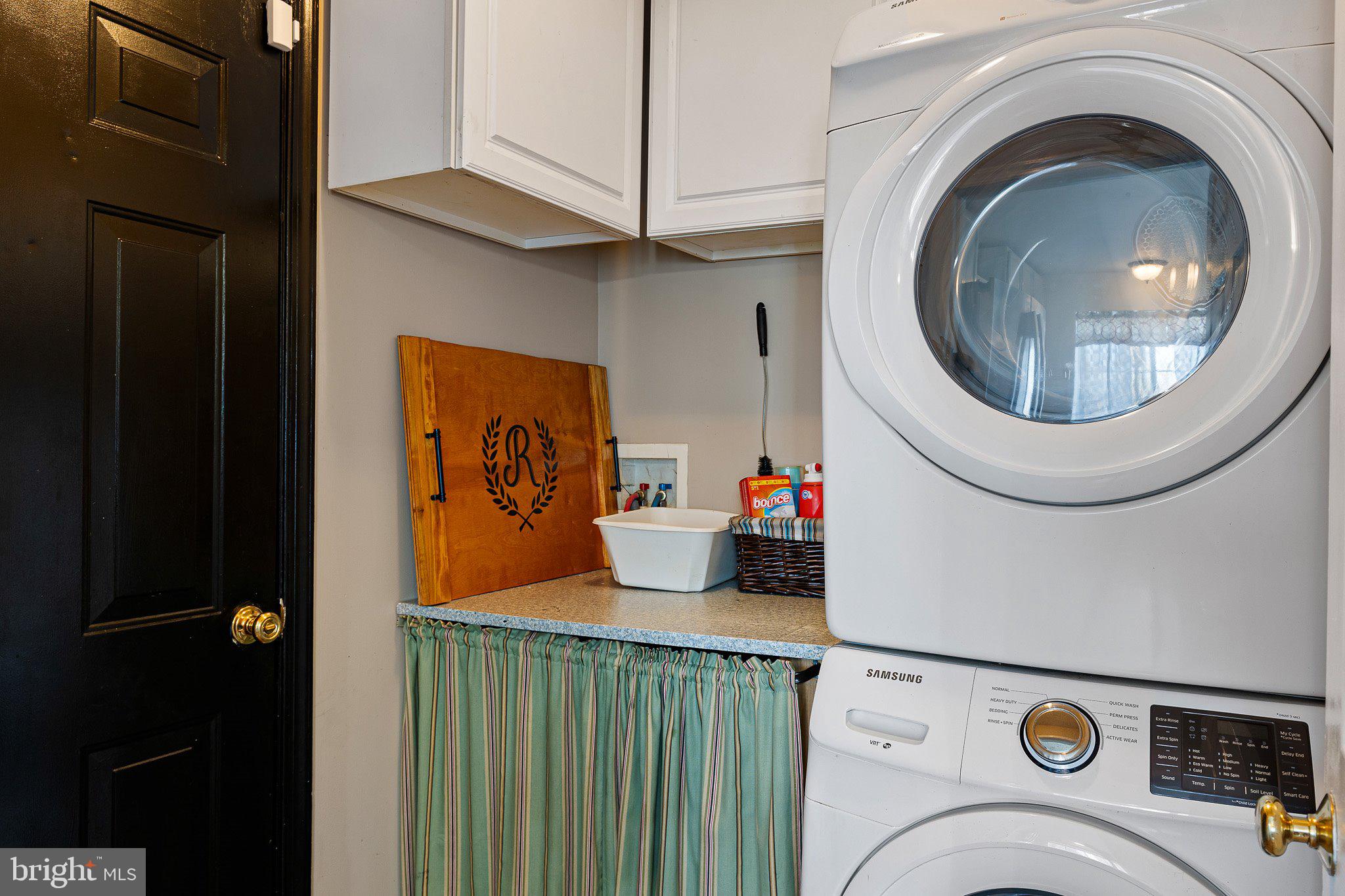 CRICKLEWOOD - Residential