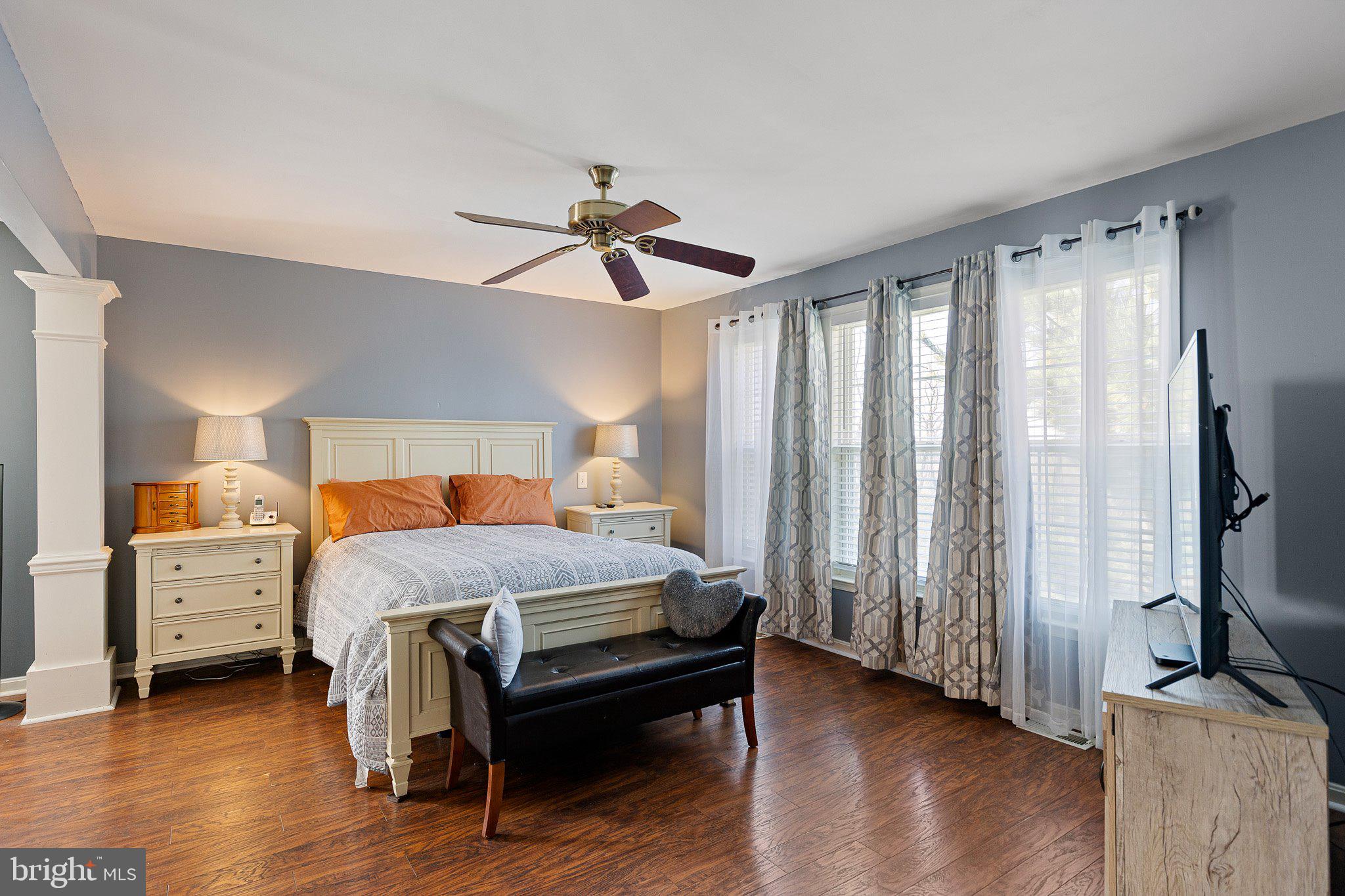 CRICKLEWOOD - Residential