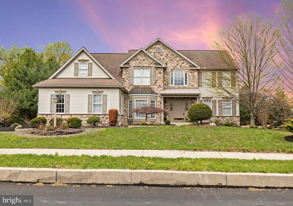 320 WISTERIA LANE