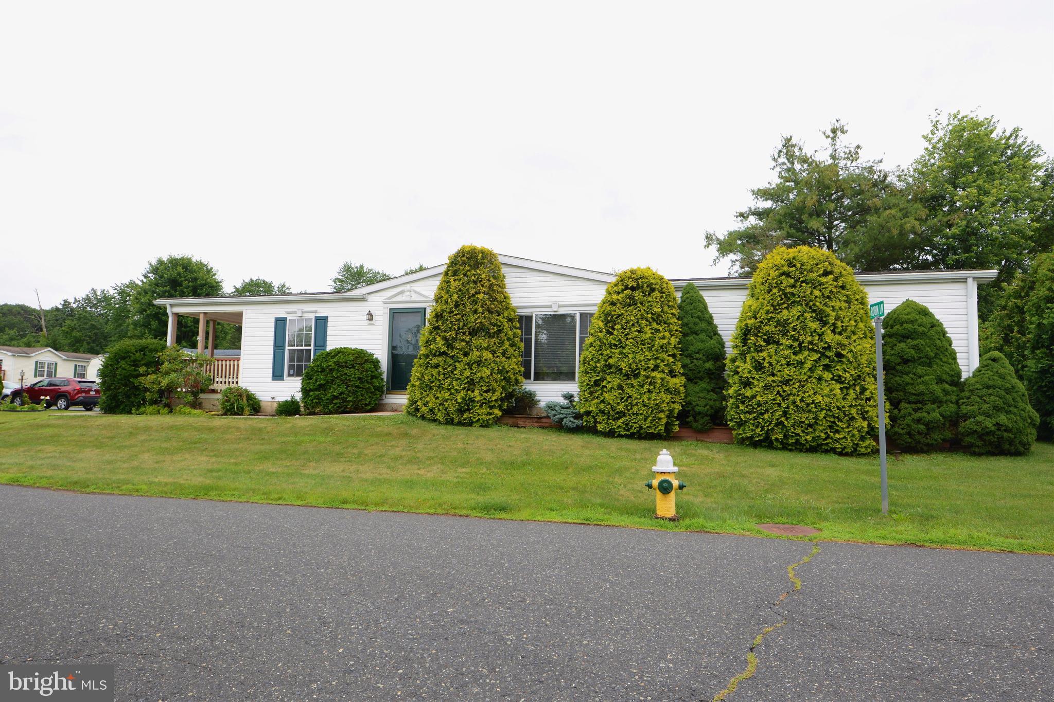 QUIET ACRES - Residential