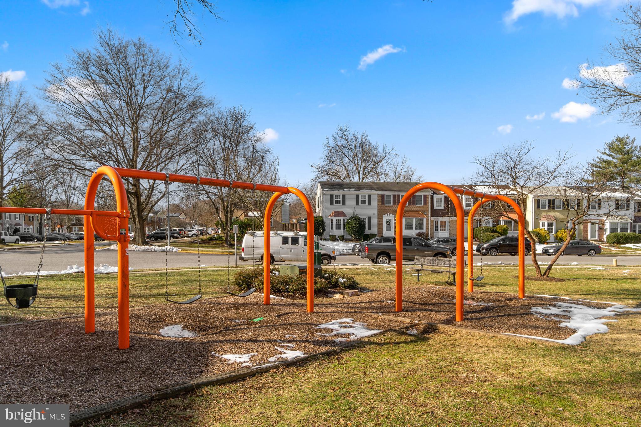 CROFTON SQUARE - Residential