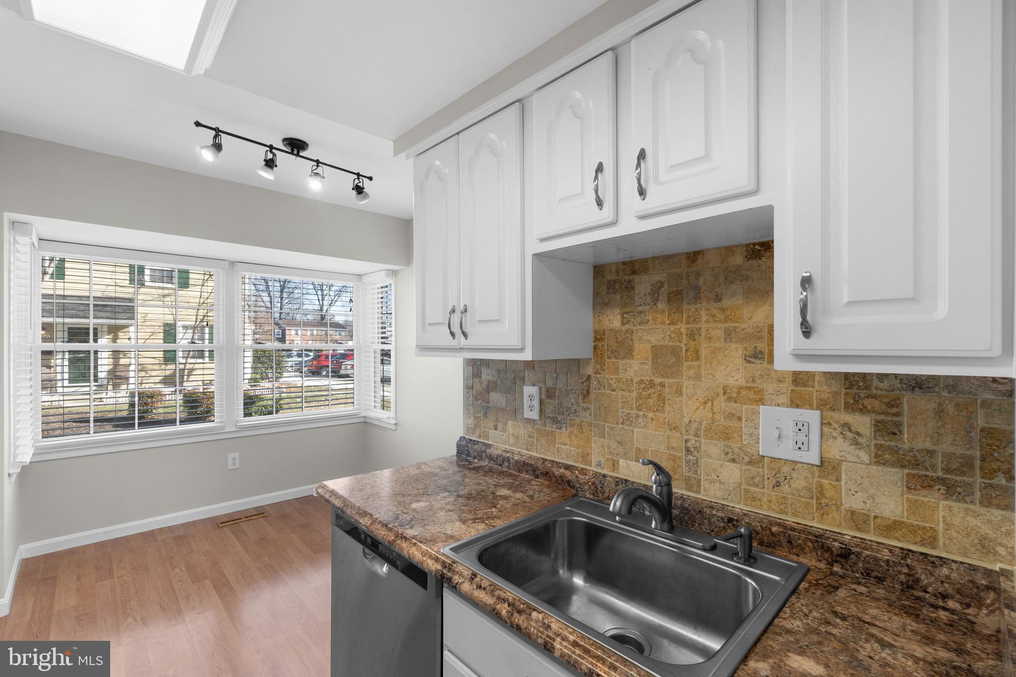 CROFTON SQUARE - Residential