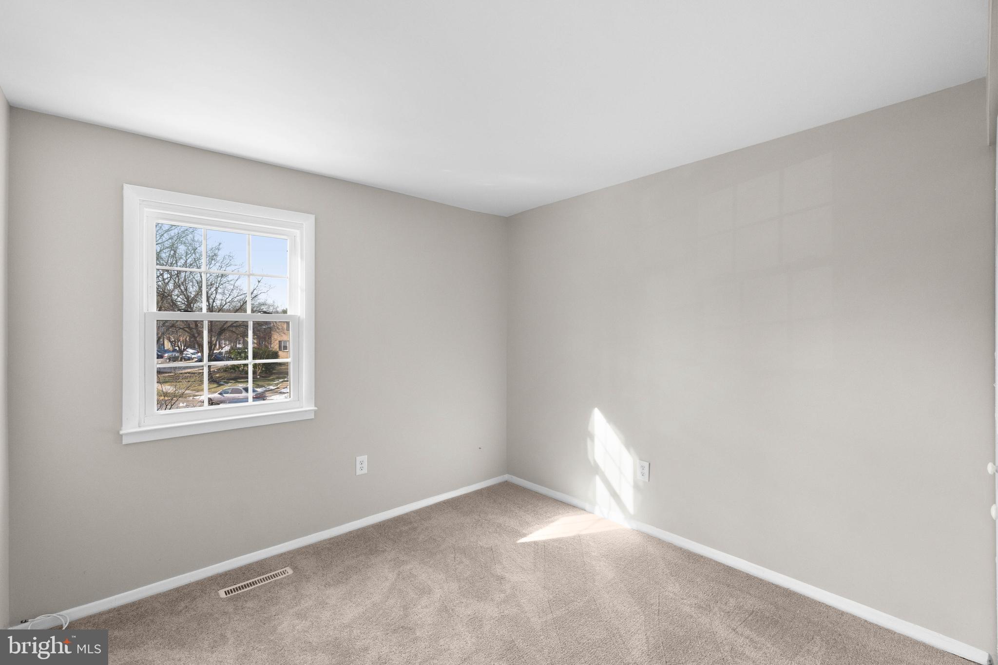 CROFTON SQUARE - Residential