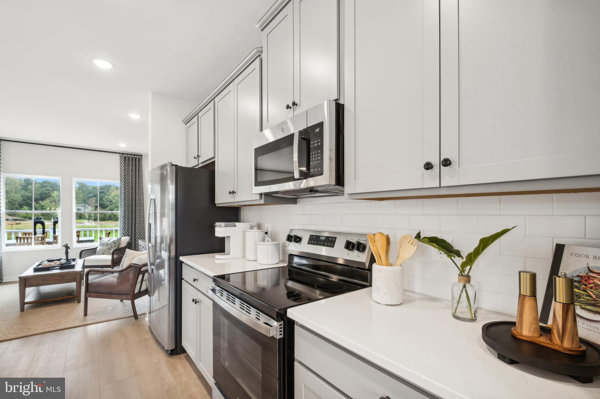 WILDERNESS SHORES - Residential