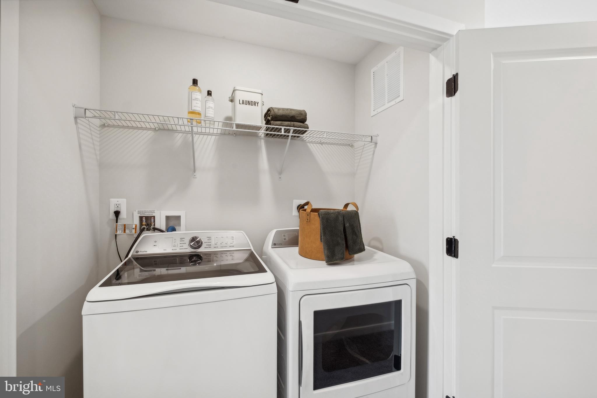 WILDERNESS SHORES - Residential