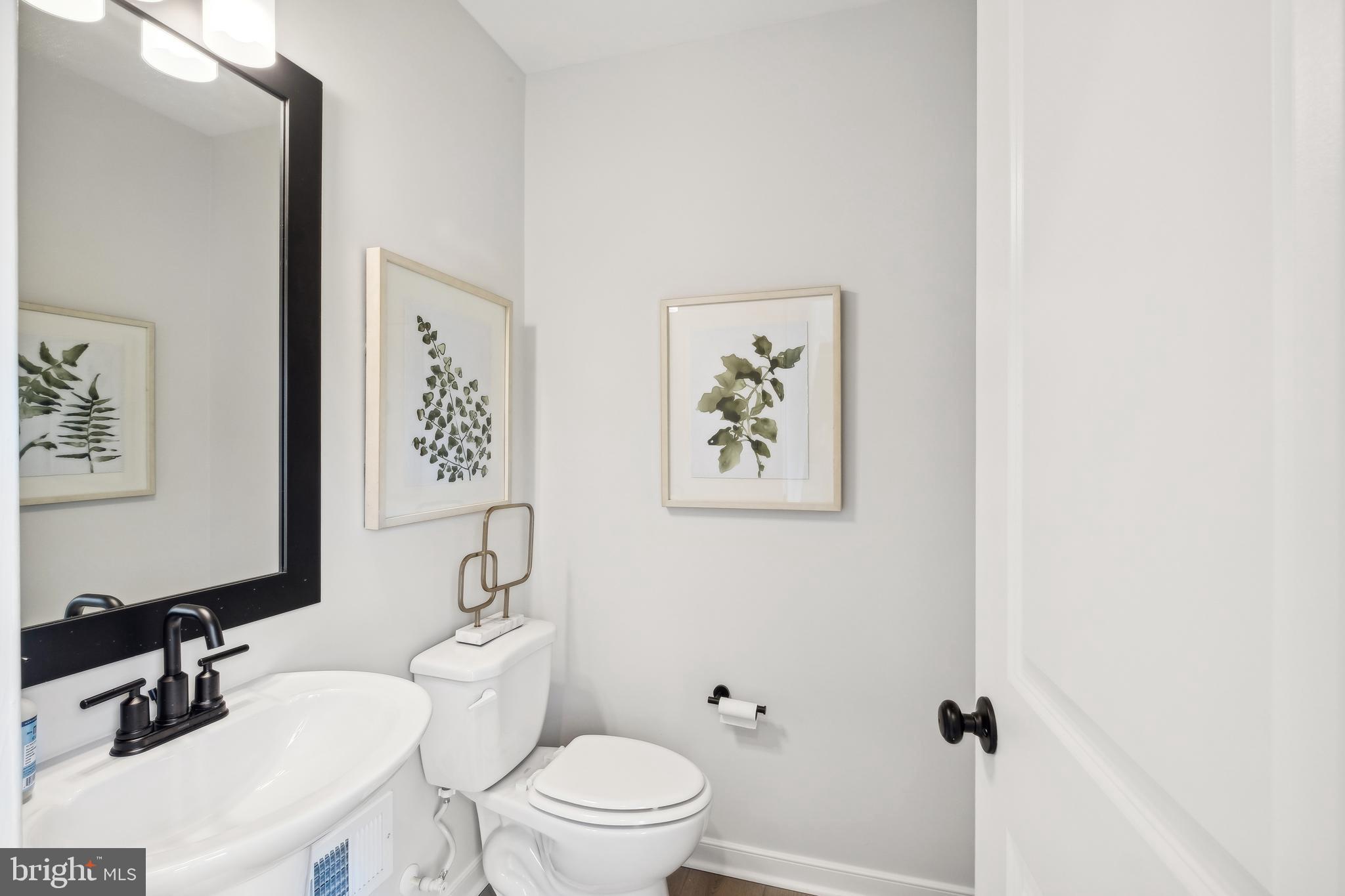 WILDERNESS SHORES - Residential