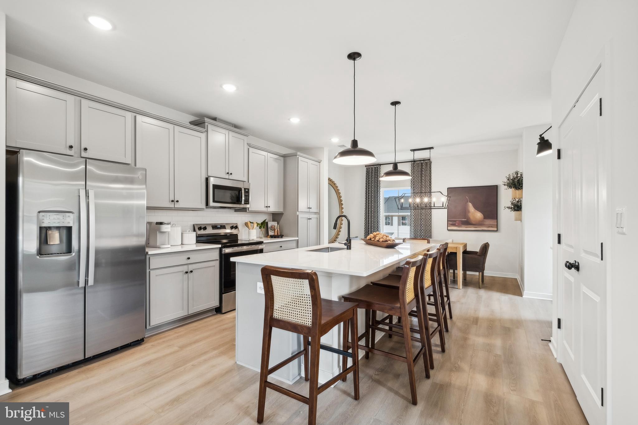 WILDERNESS SHORES - Residential