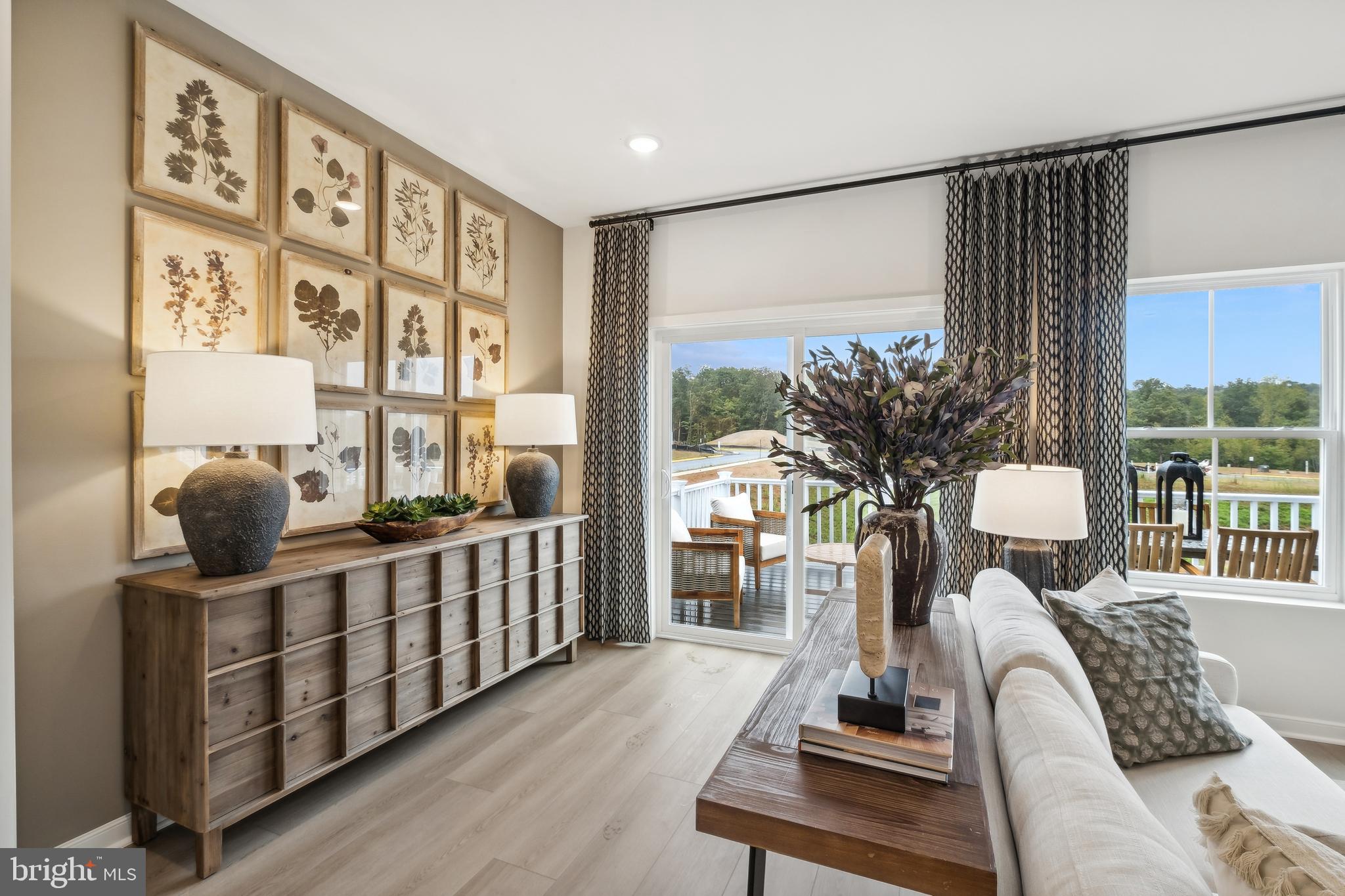 WILDERNESS SHORES - Residential