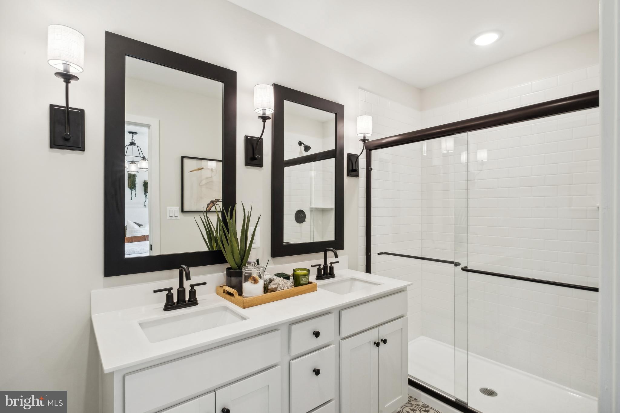 WILDERNESS SHORES - Residential