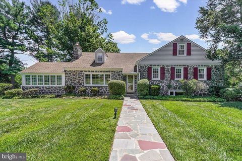Homes For Sale - 108 Mansion Drive<br/> MEDIA, PA 19063