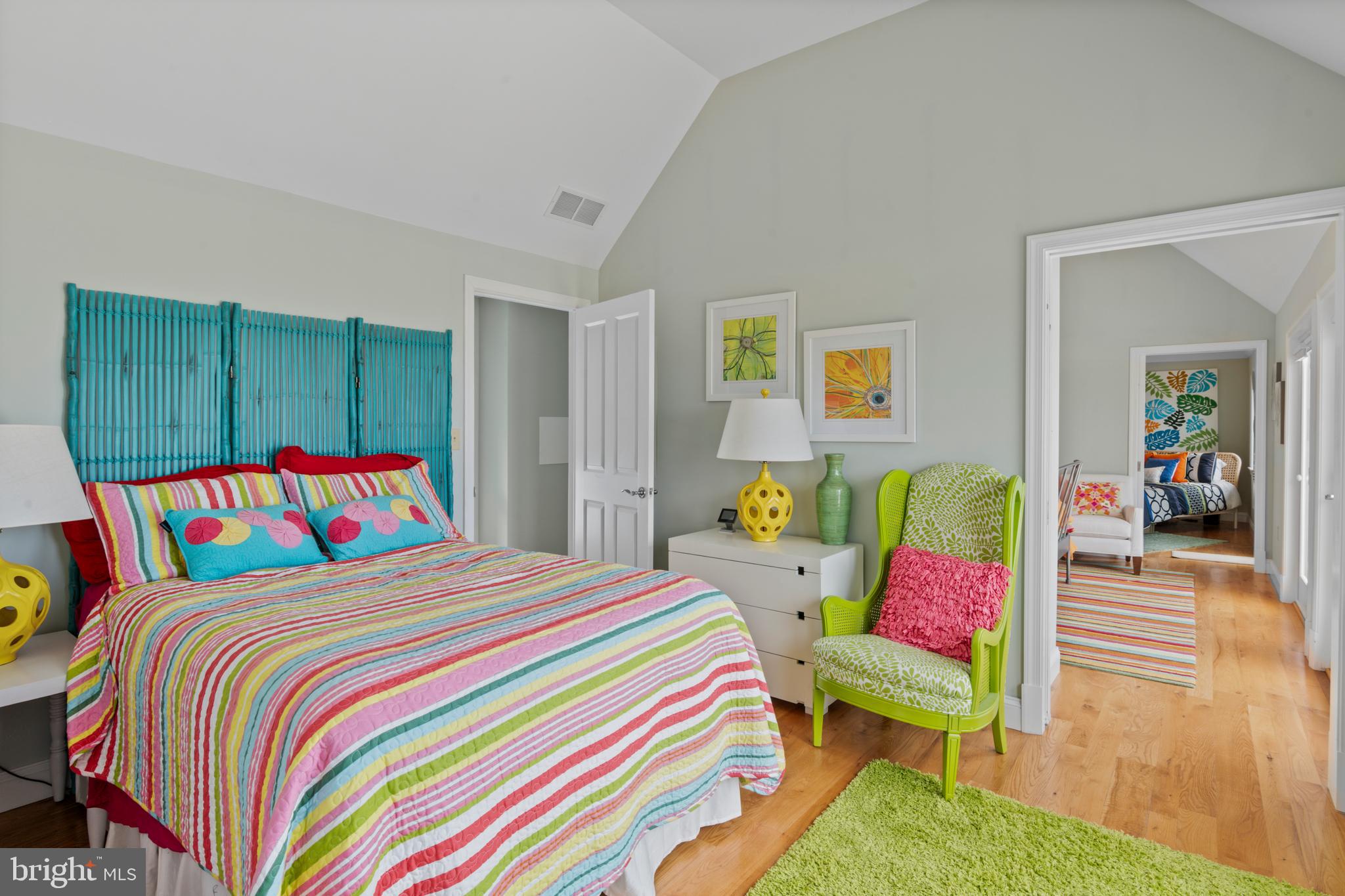 RAGGED POINT - Residential