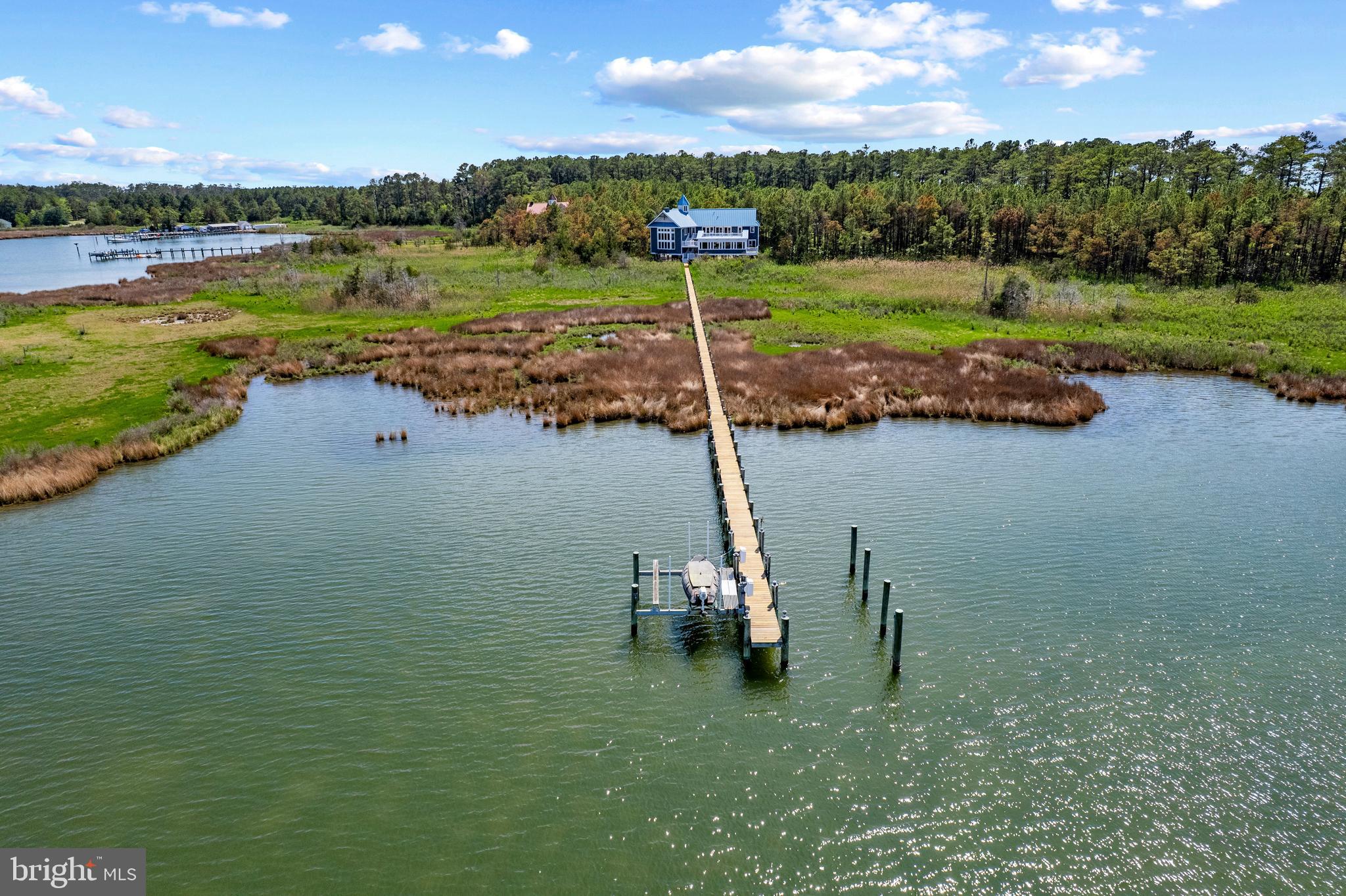 RAGGED POINT - Residential