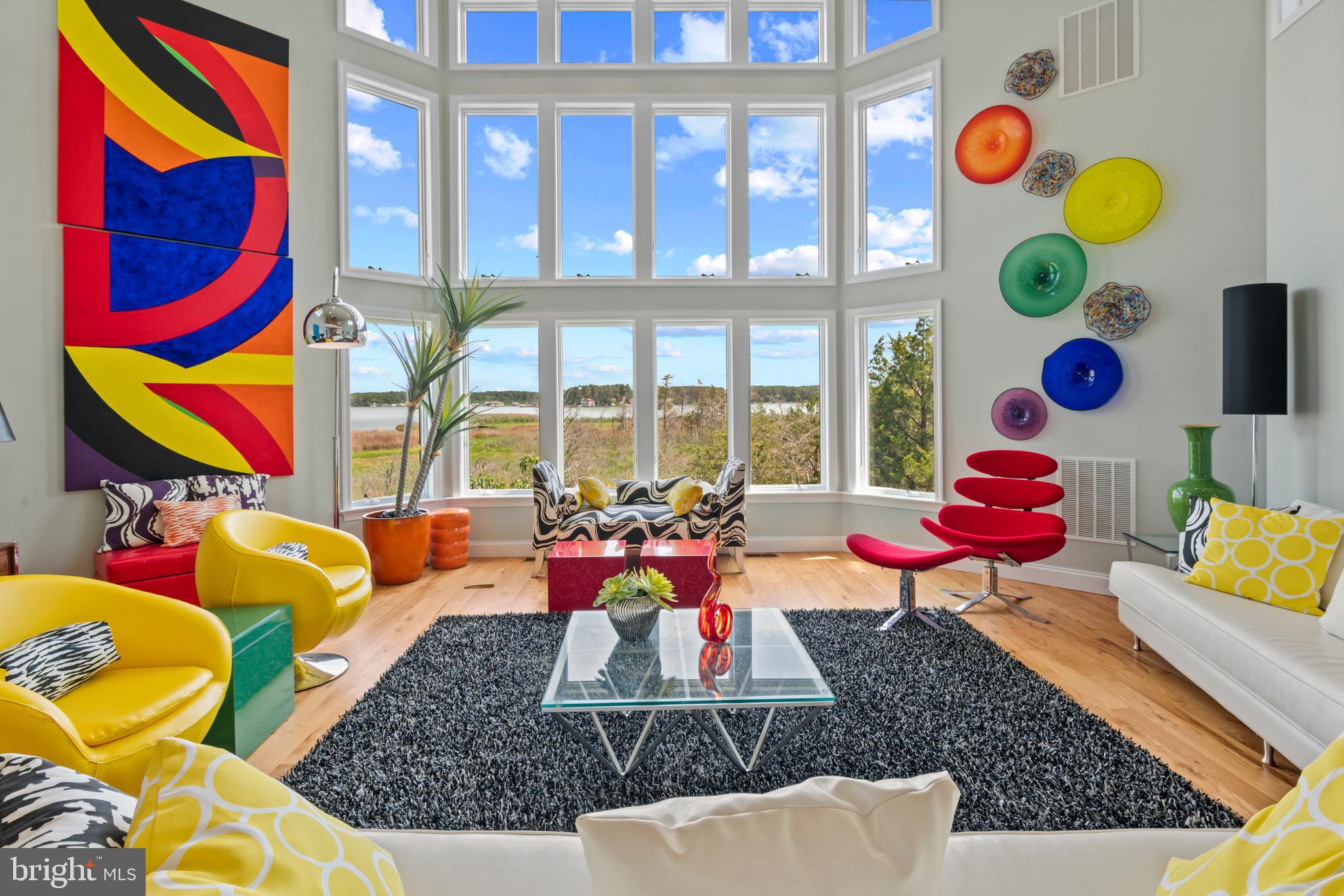 RAGGED POINT - Residential