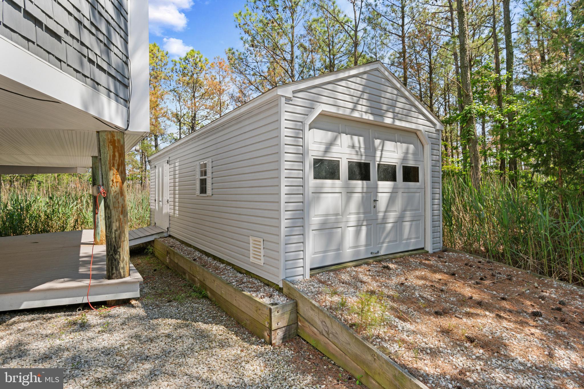 RAGGED POINT - Residential