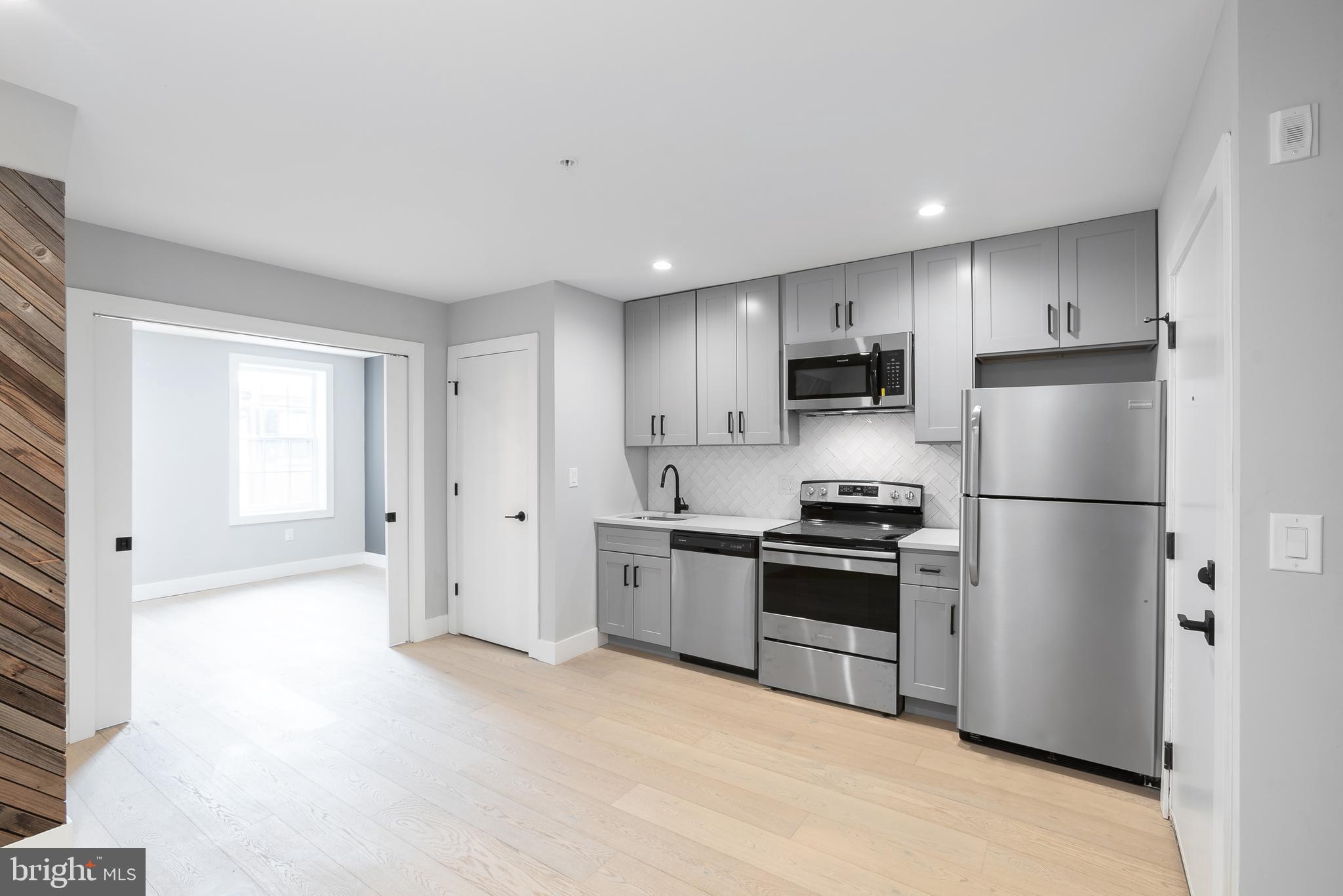 RITTENHOUSE SQUARE - Residential Lease