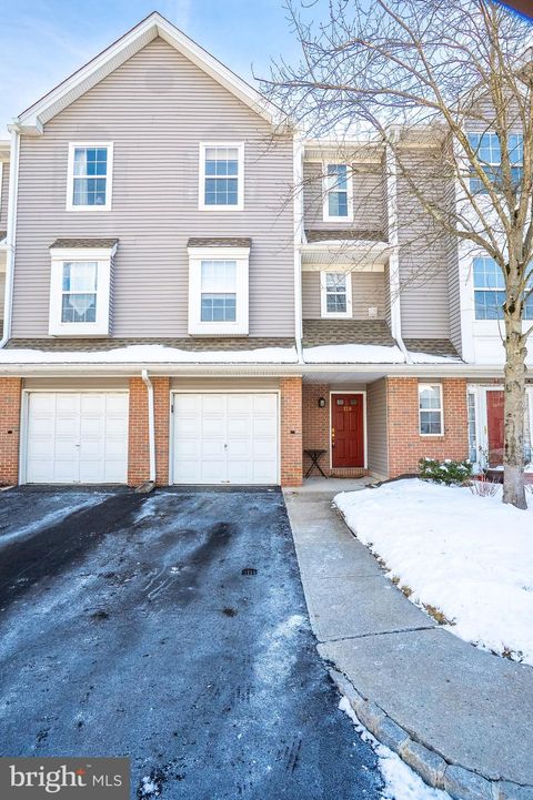 Townhouse For Sale - 128 S Barrow Place<br/> PRINCETON, NJ 08540