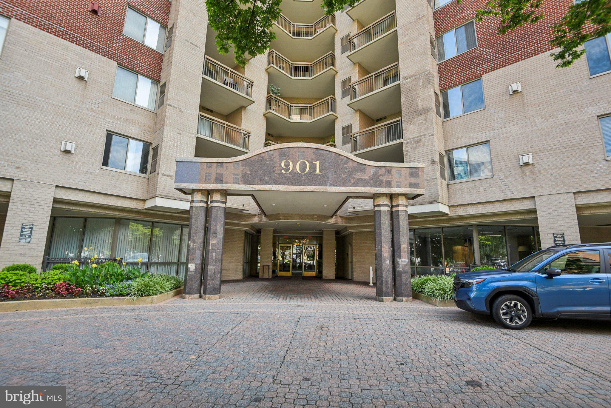 901 N MONROE STREET 1013